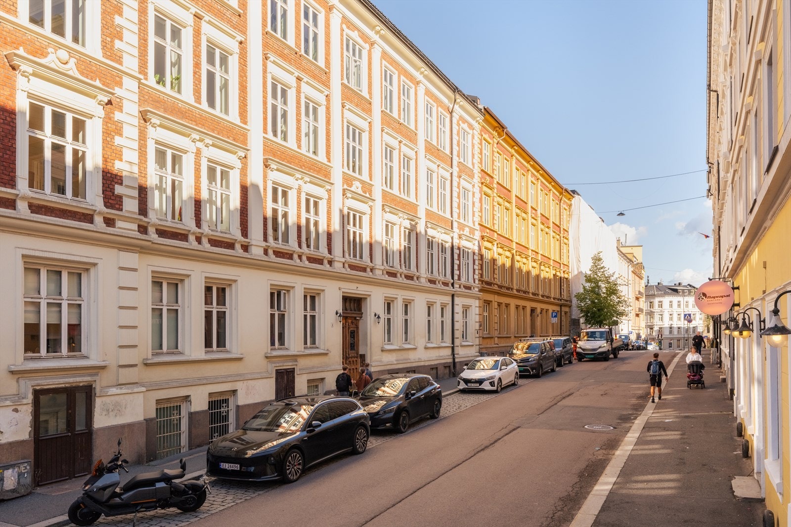 Thor Olsens gate - en rolig gate med nærhet til populære kafeer og restauranter! Galleribilde