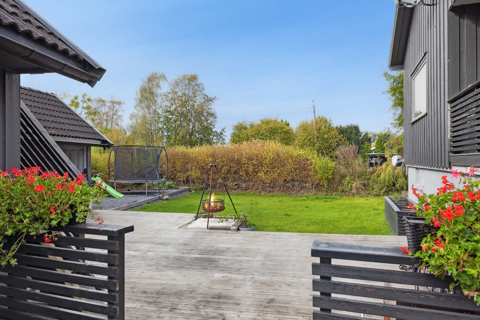 Terrasseareal på til sammen 66 kvm Galleribilde