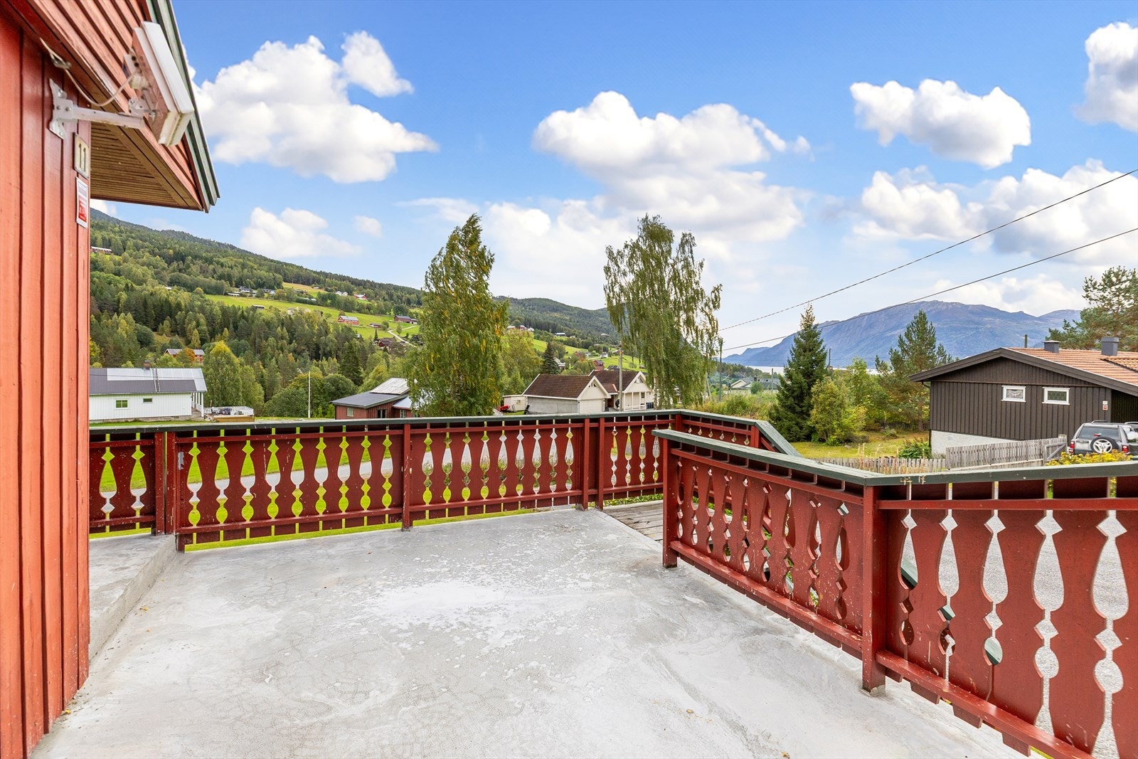 Veranda over garasje Galleribilde