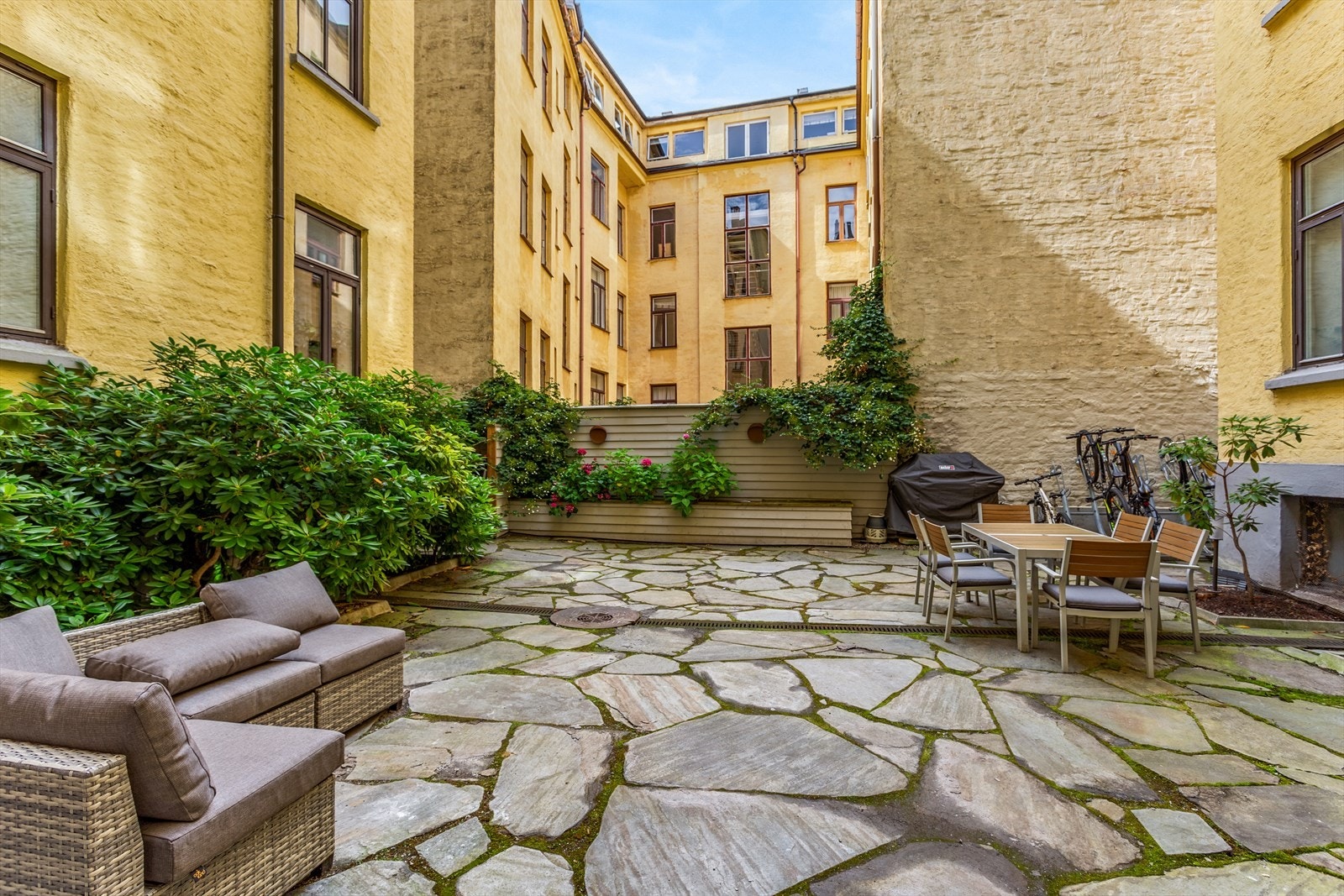 Tostrups gate 24 small shoot (27).jpg Galleribilde