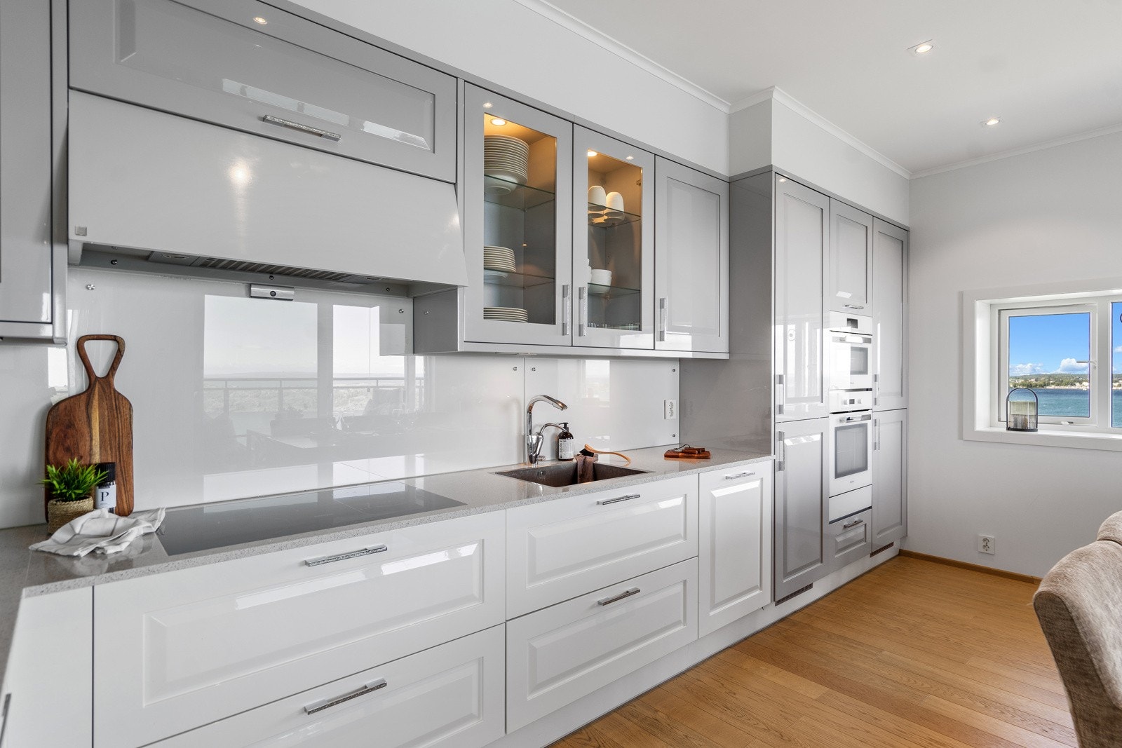 Svært velutstyrt kjøkken Galleribilde