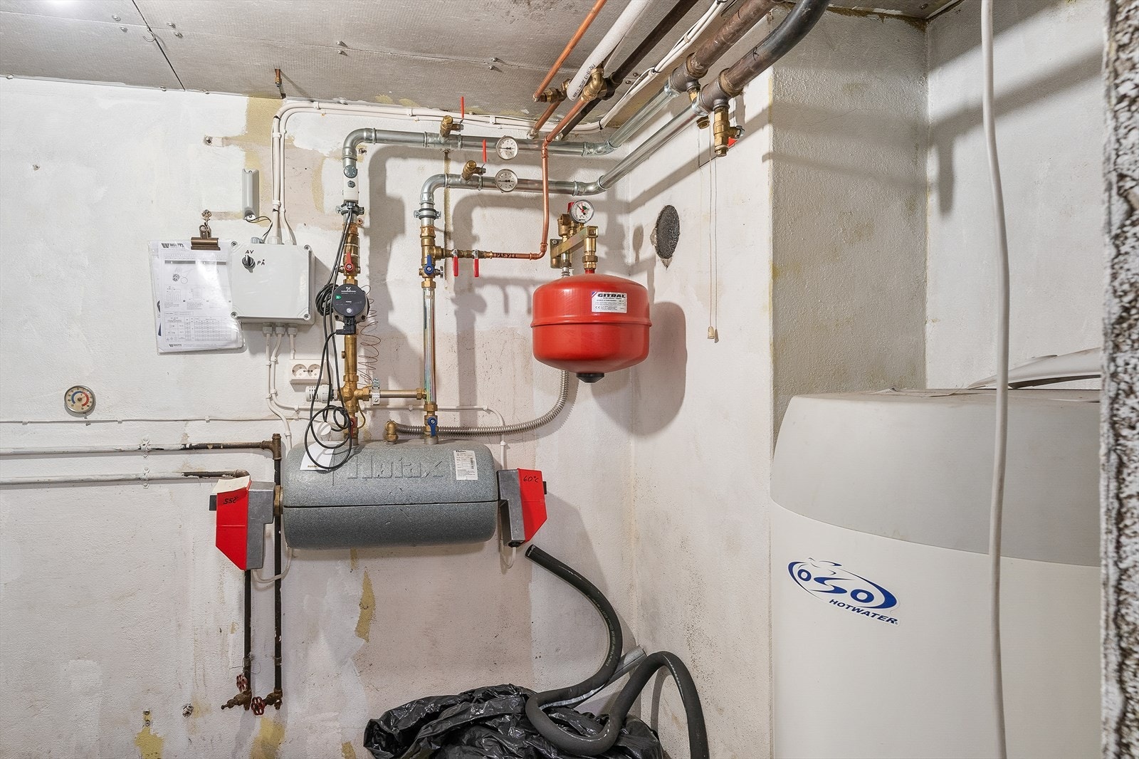 Det er også teknisk rom og vaskekjeller Galleribilde