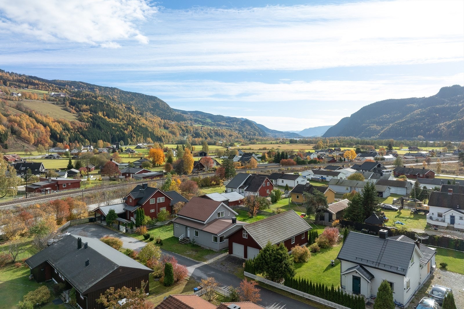 En enebolig med flott beliggenhet i Åmillom i Ringebu Galleribilde