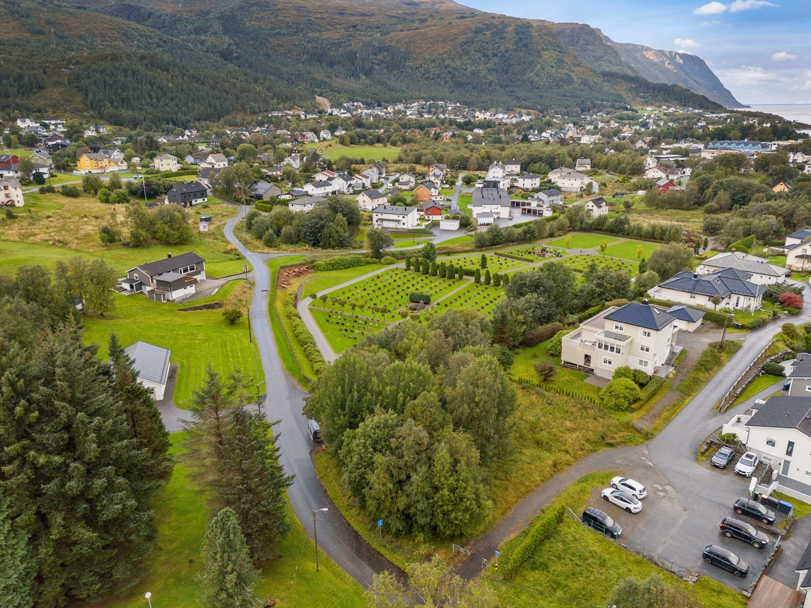 Tomten er på ca. 1 124 m². Galleribilde