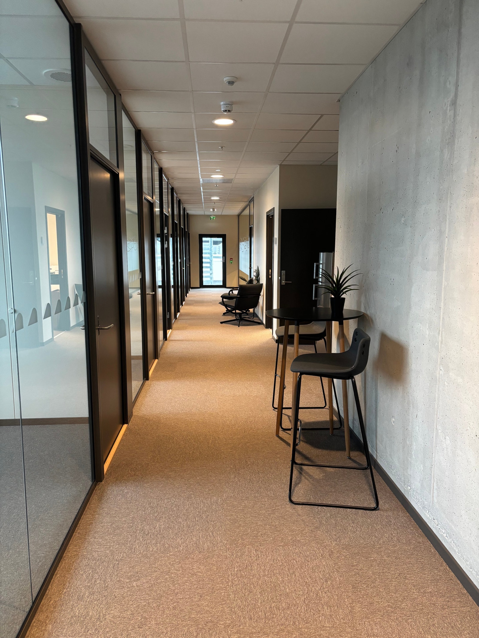 Gang til Kontorer i 4 etg Galleribilde