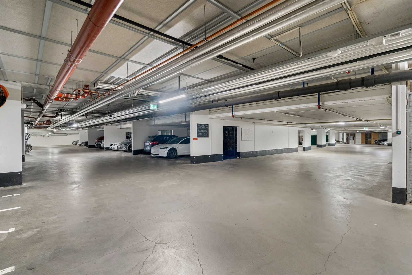 Det følger også med garasjeplass! Galleribilde