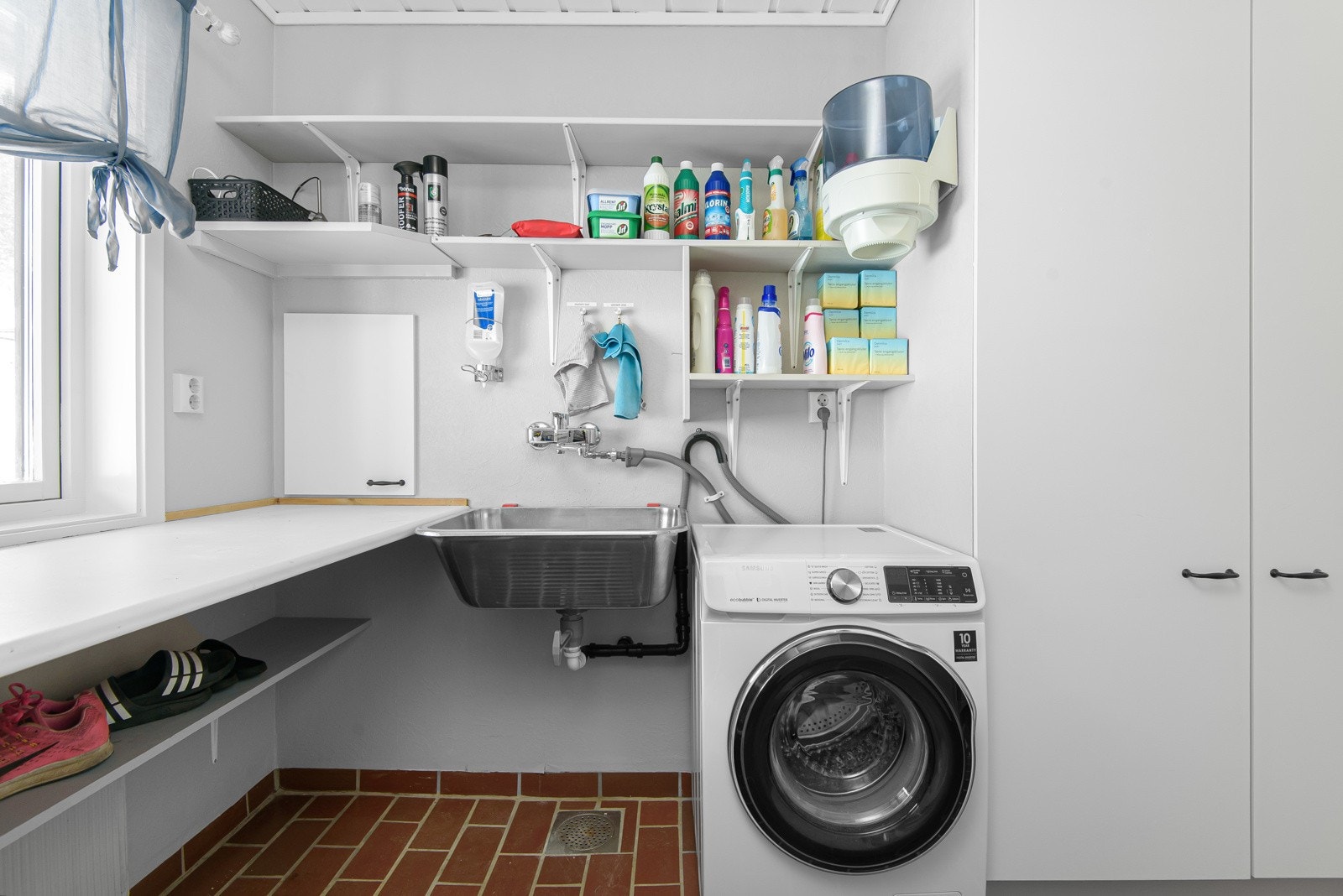 Vaskerom, hovedleilighet Galleribilde