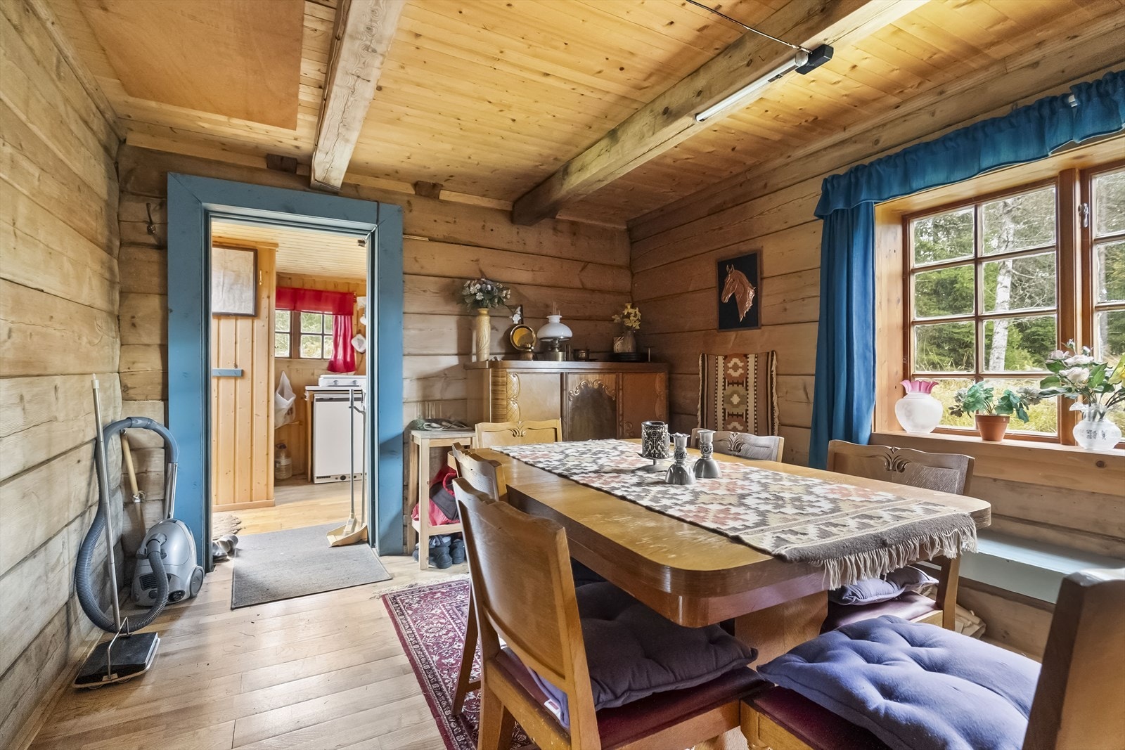 - God plass til spisegruppe for hyggelige stunder - Galleribilde