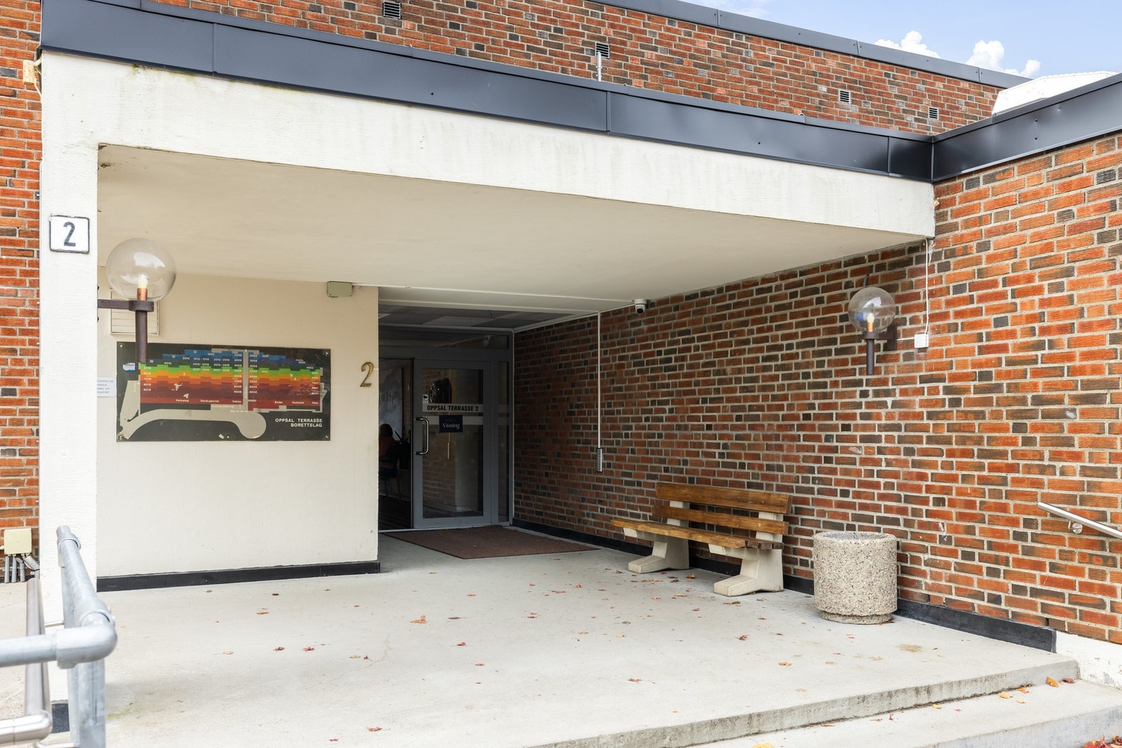 Inngang til borettslaget. Galleribilde