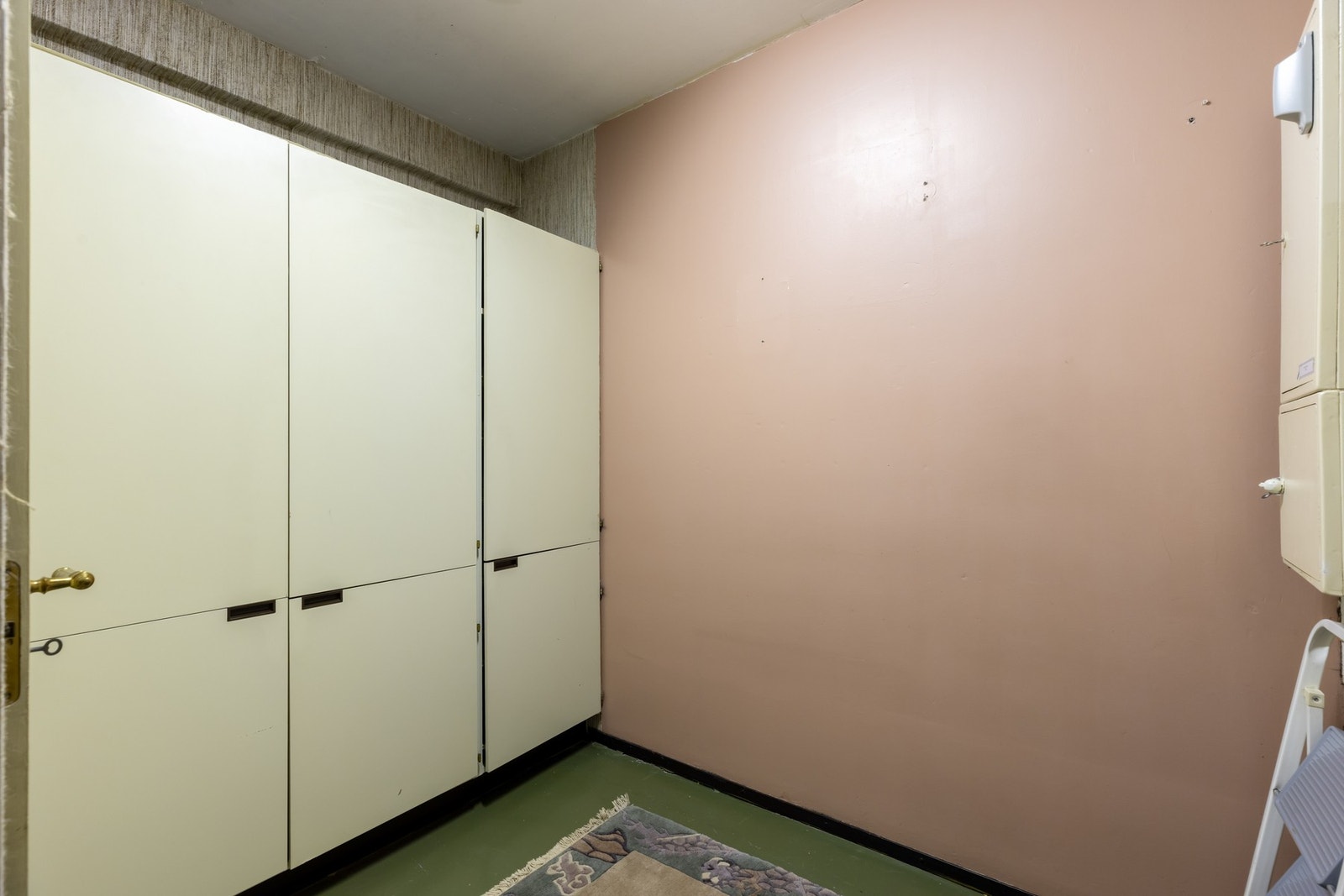 Det er to innvendige boder. Galleribilde