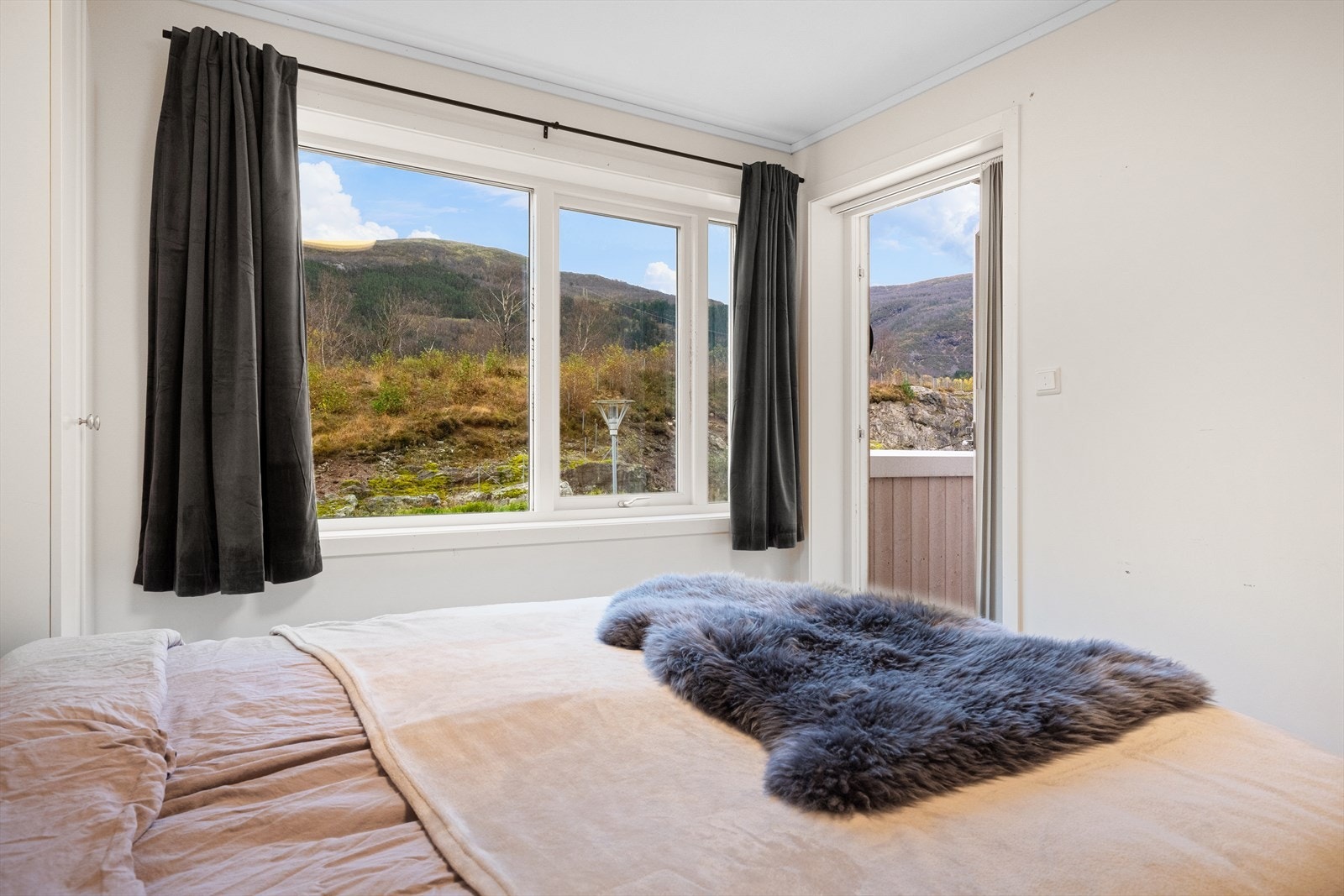 Soverommet har utgang til egen altan Galleribilde