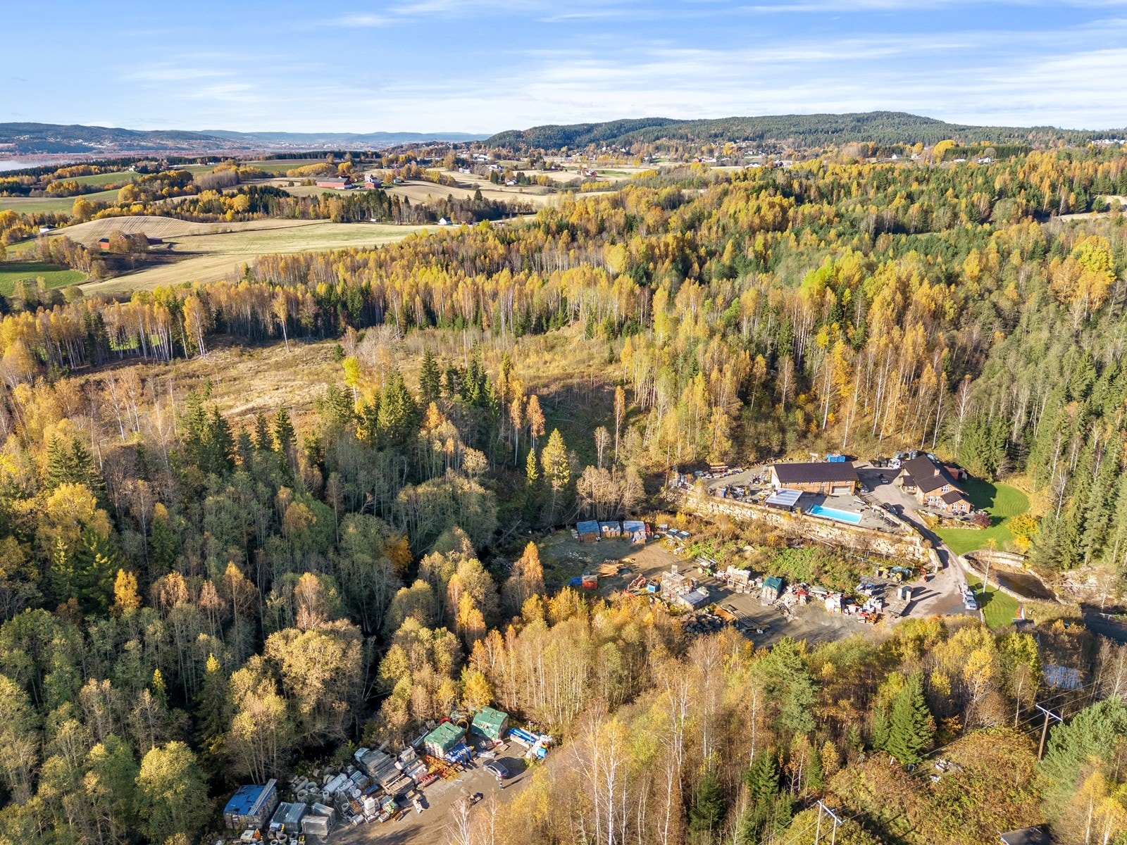 Eiendommen er ikke tilknyttet offentlig vann og avløp. Galleribilde