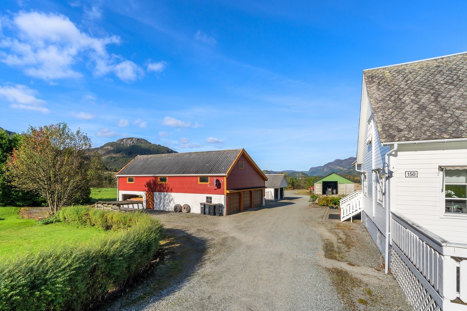 Saghus/garasje: Byggår: 1950 Galleribilde