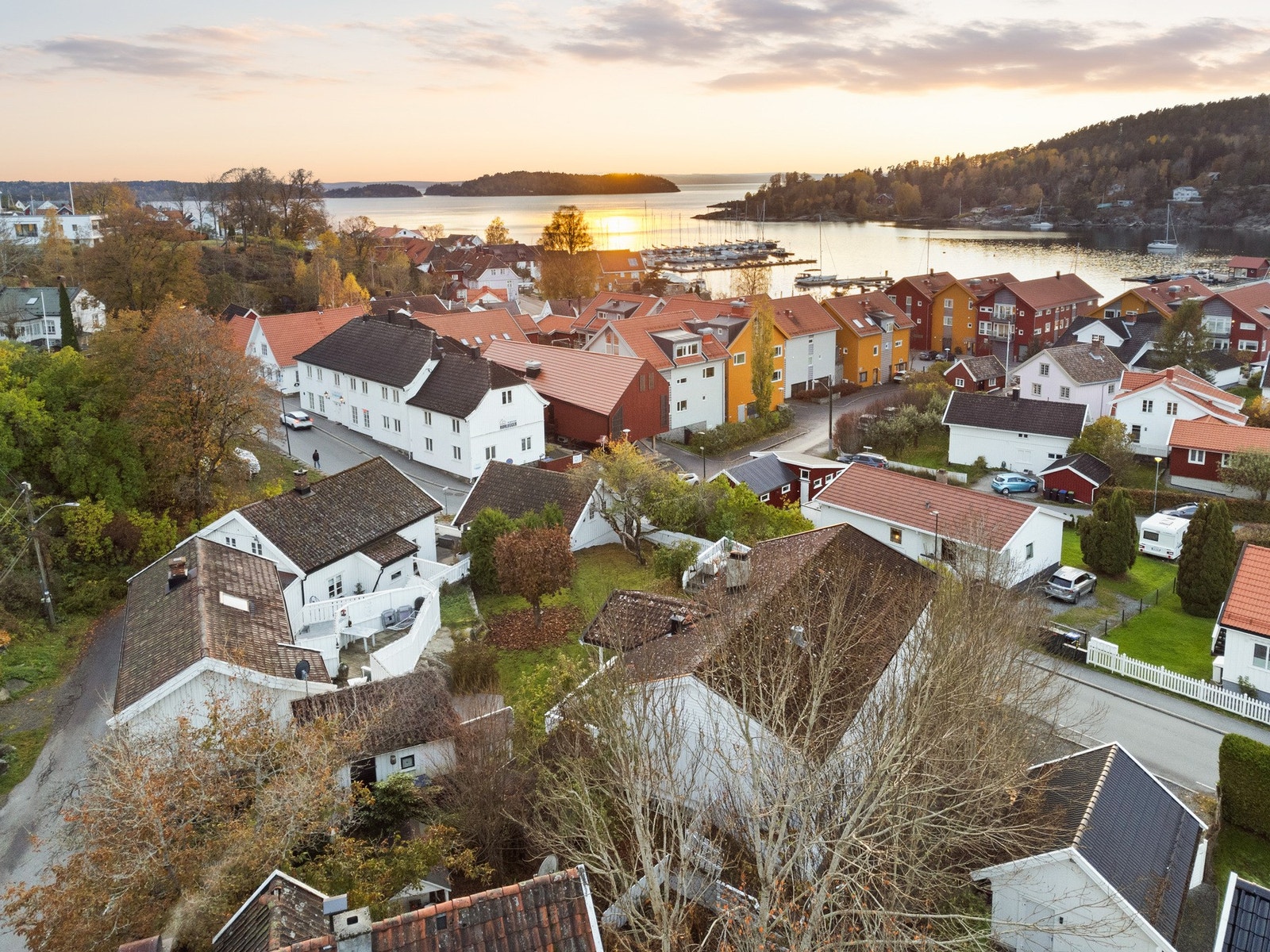 Innholdsrik eiendomsmasse Galleribilde