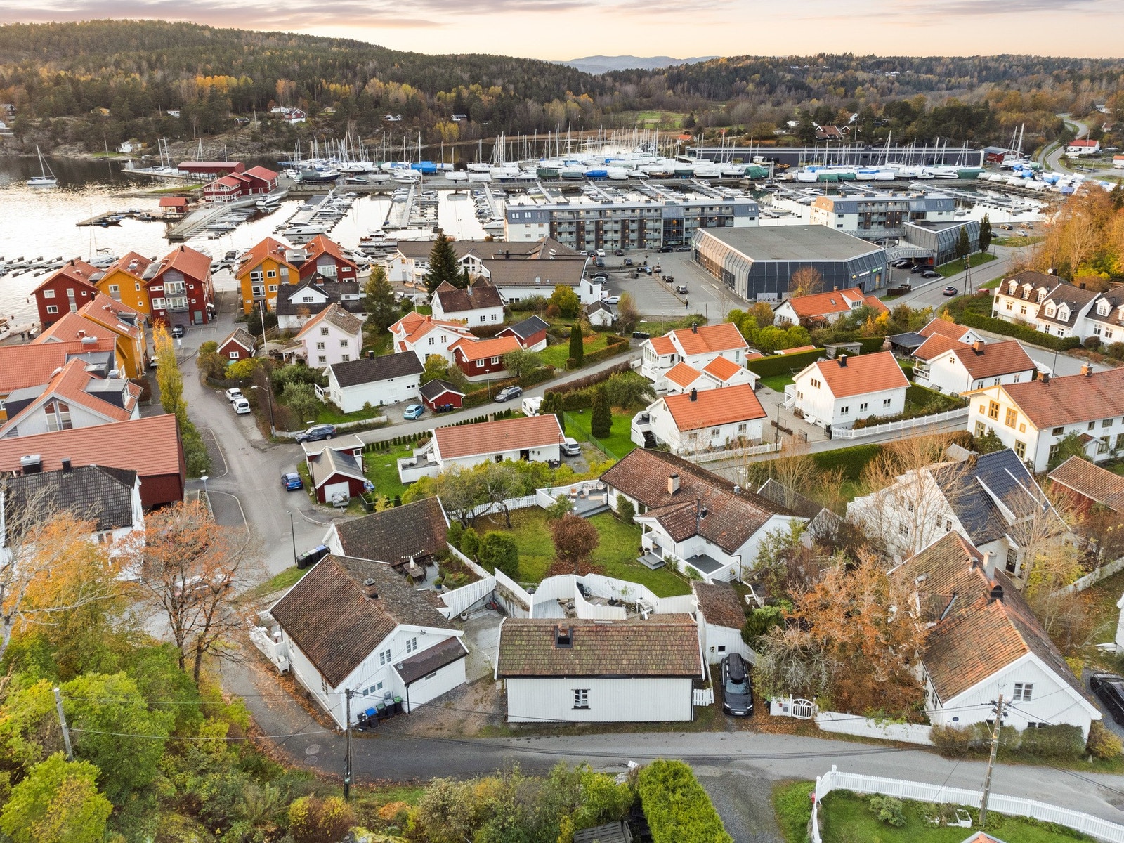 Beliggenhet - beliggenhet - beliggenhet Galleribilde