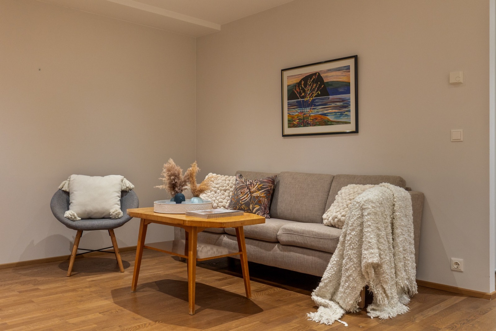 Boligen varmes opp med vannbåren varme Galleribilde