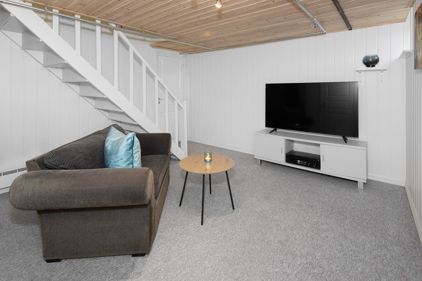 Innredet kjellerrom Galleribilde