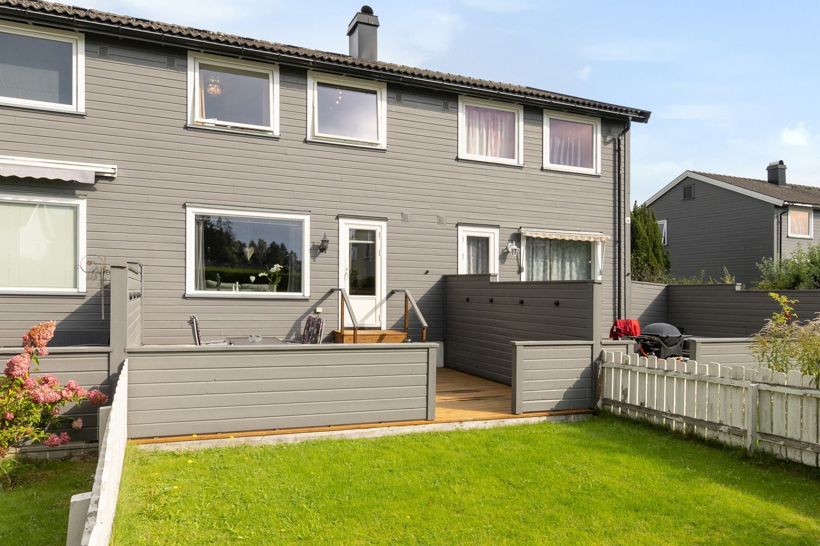 Her kan solen nytes både på dagtid og på ettermiddagen Galleribilde