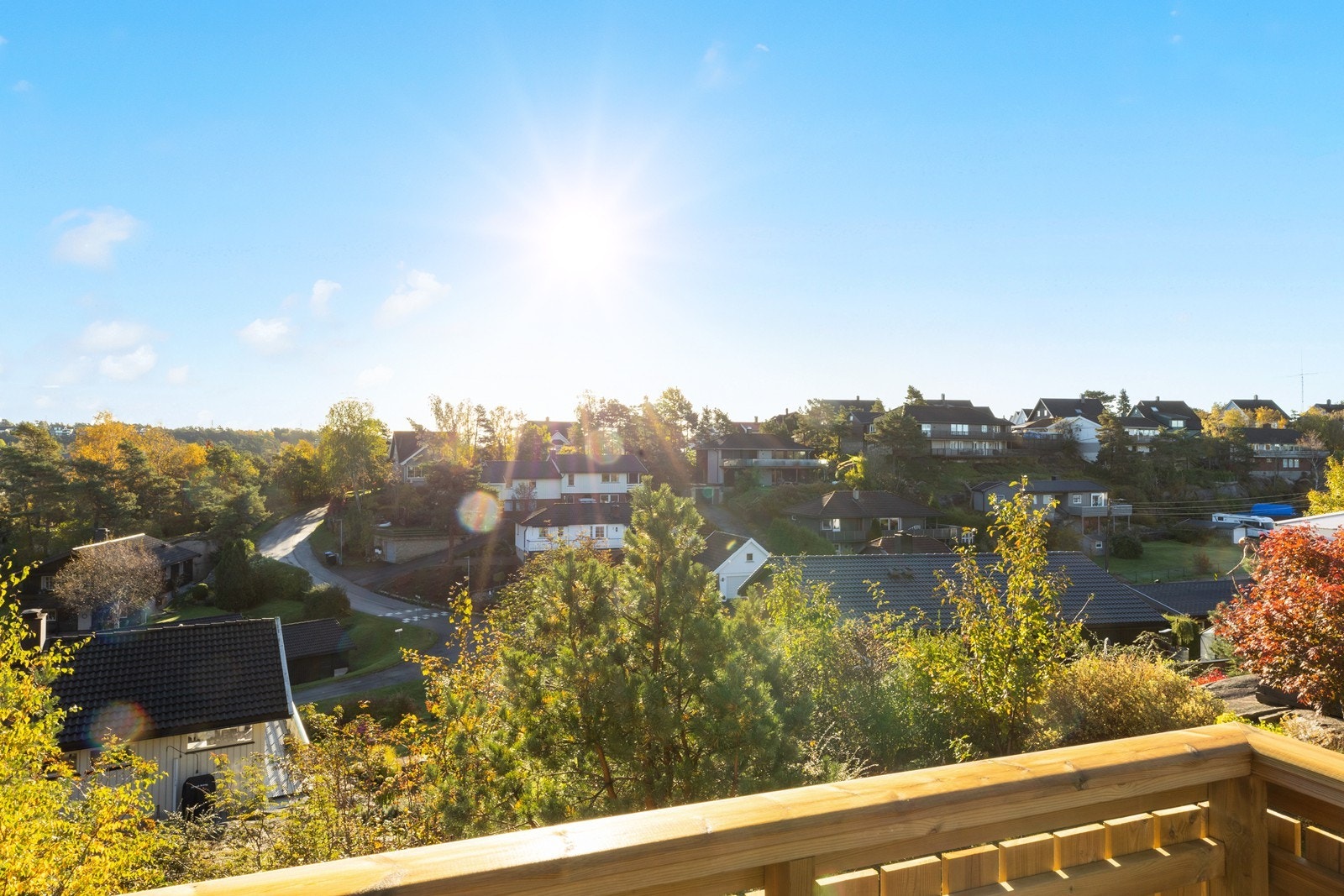 Luftig utsyn på terrassen Galleribilde