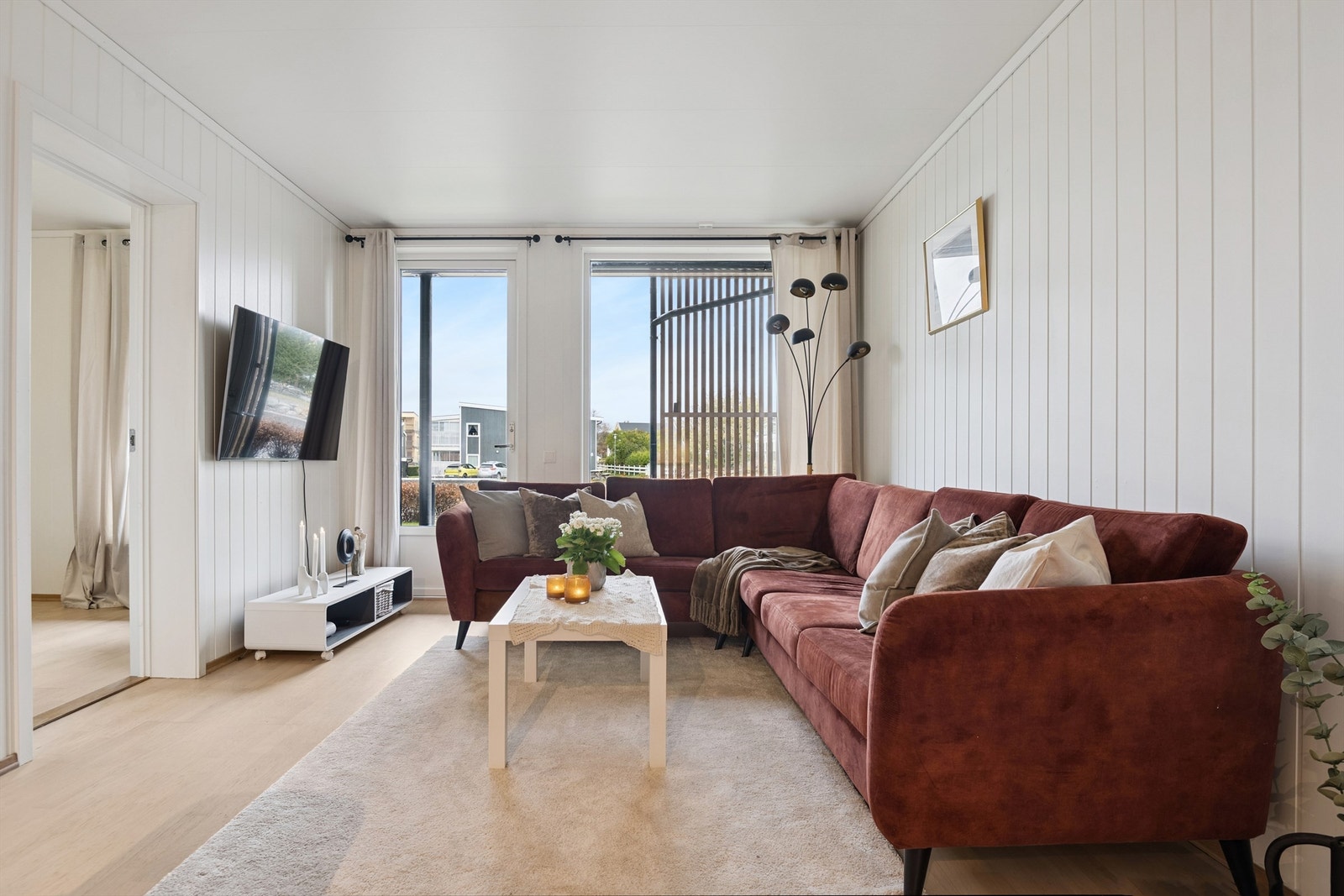 Dette er en pen og praktisk 3-roms leilighet beliggende på bakkeplan. Galleribilde