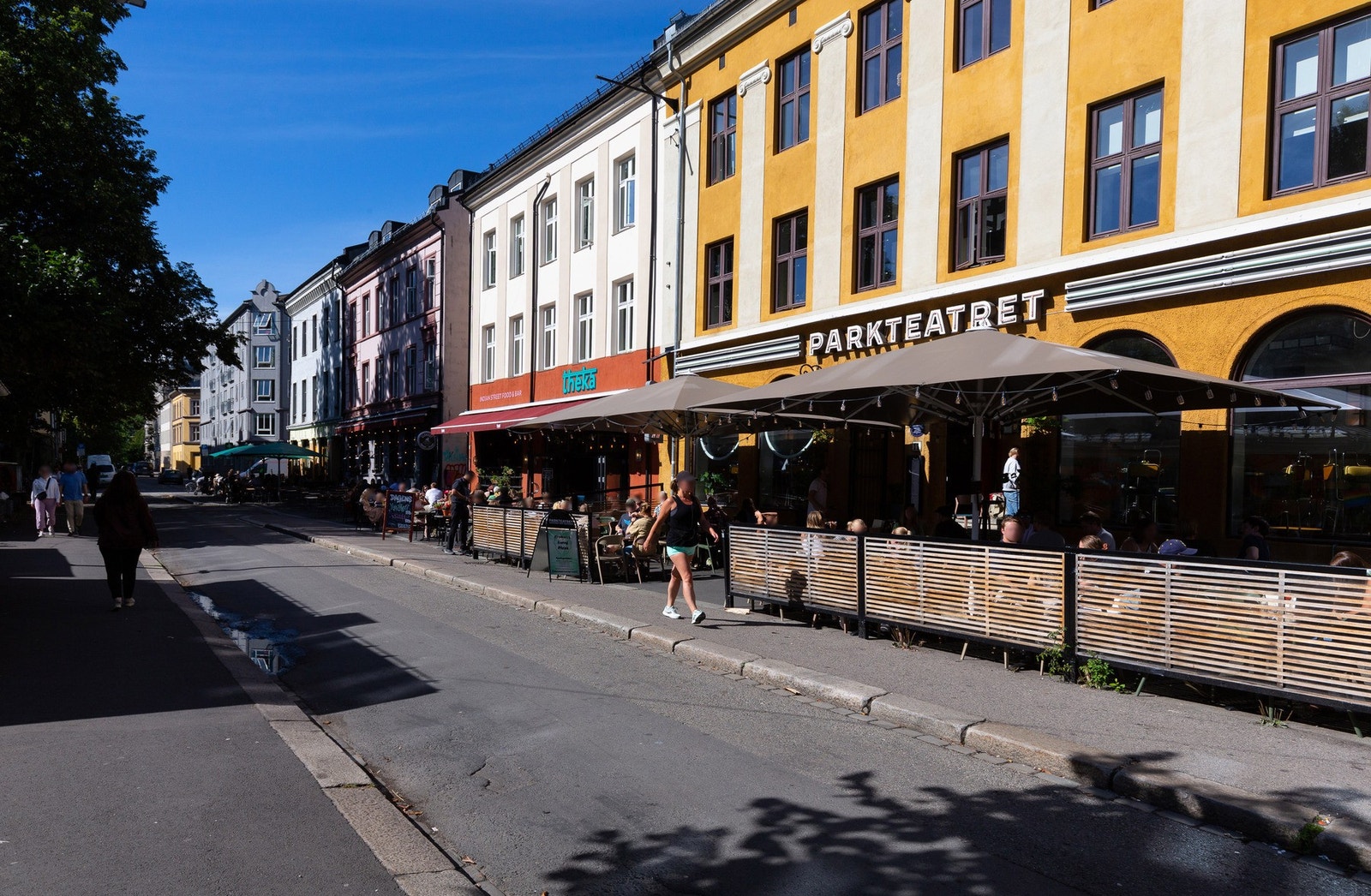 Nærområdet - Parkteatret bar og scene er et populært valg blant lokalbefolkningen. Galleribilde