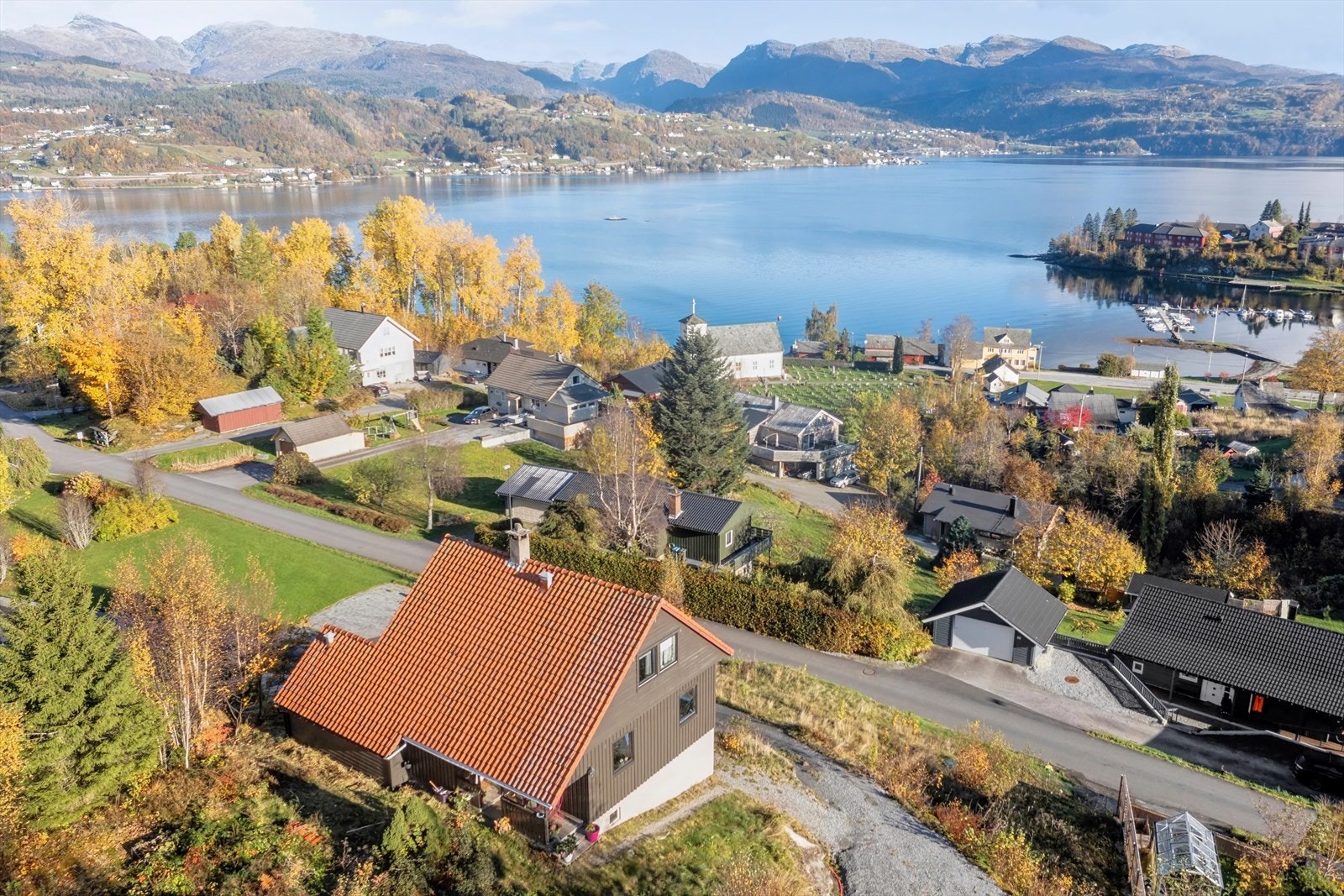 Velkommen til et rolig og trivelig nabolag! Galleribilde