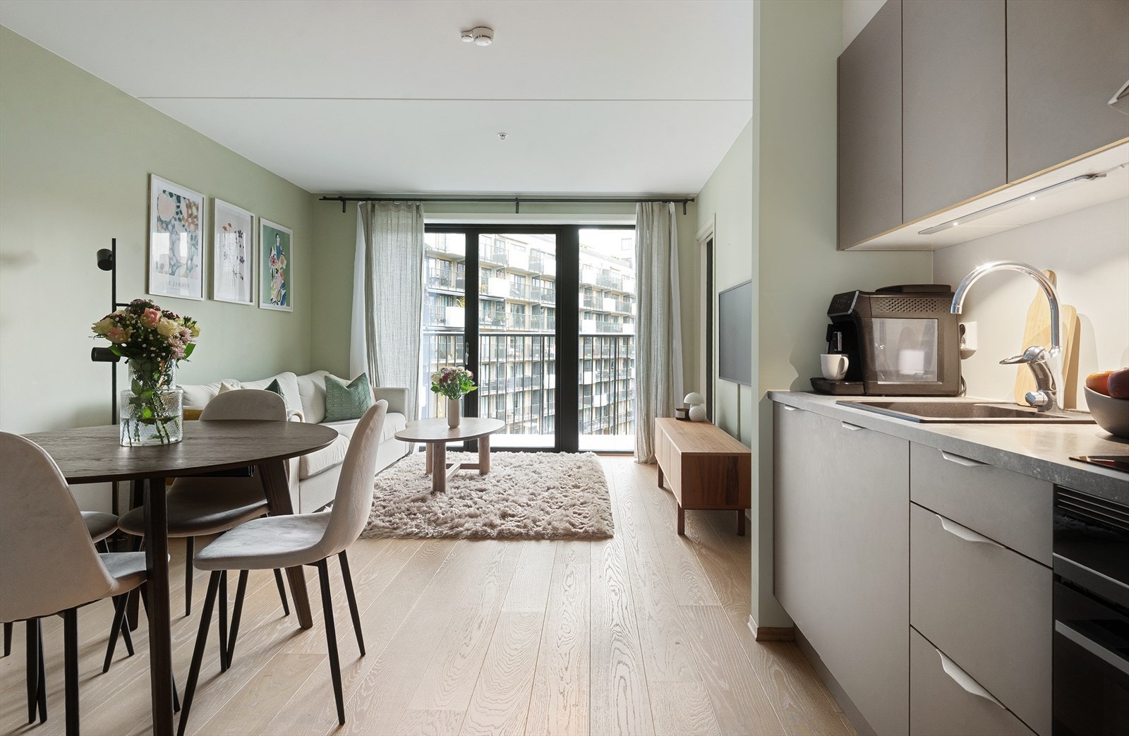 Interior1.jpg Galleribilde