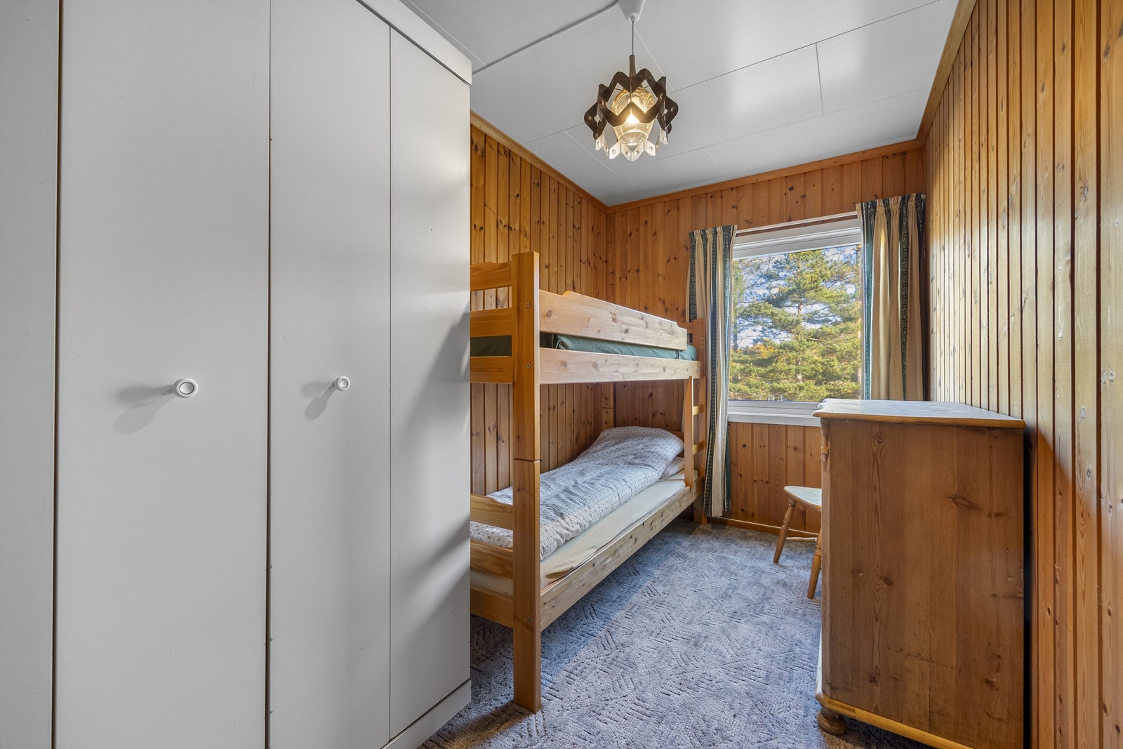 Soverom. Galleribilde