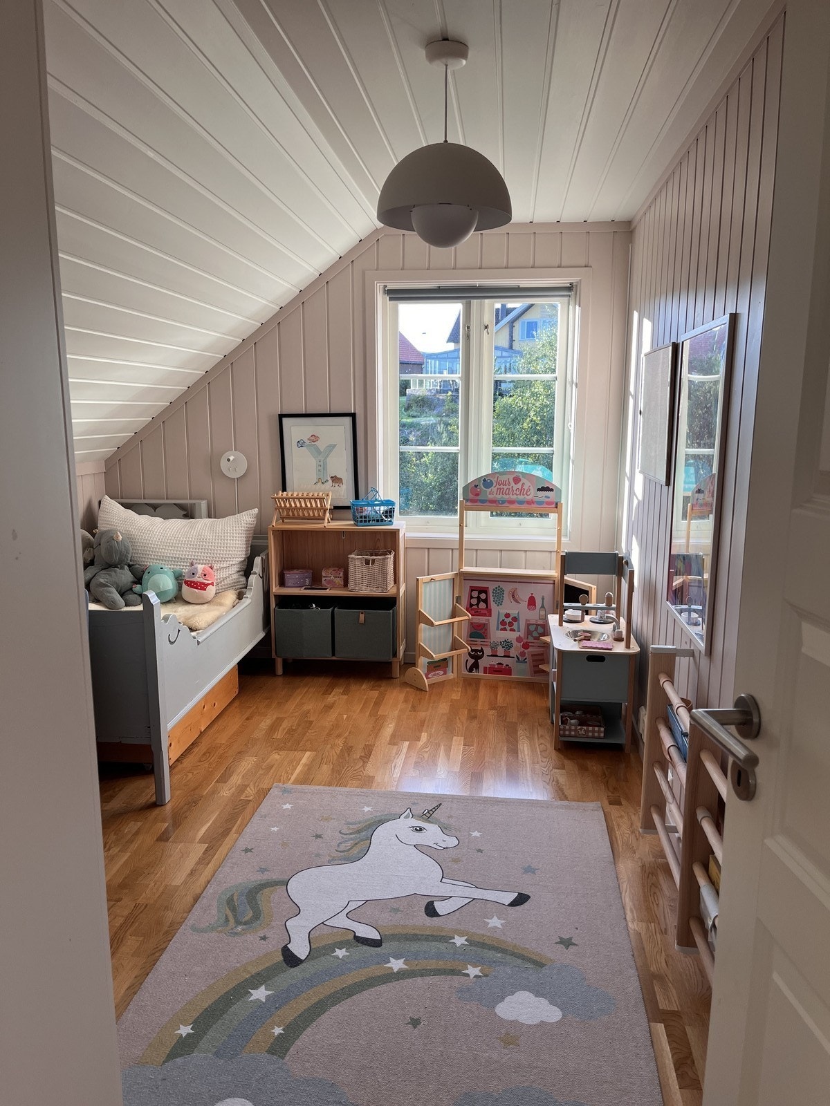 Soverom i 2. etg Galleribilde