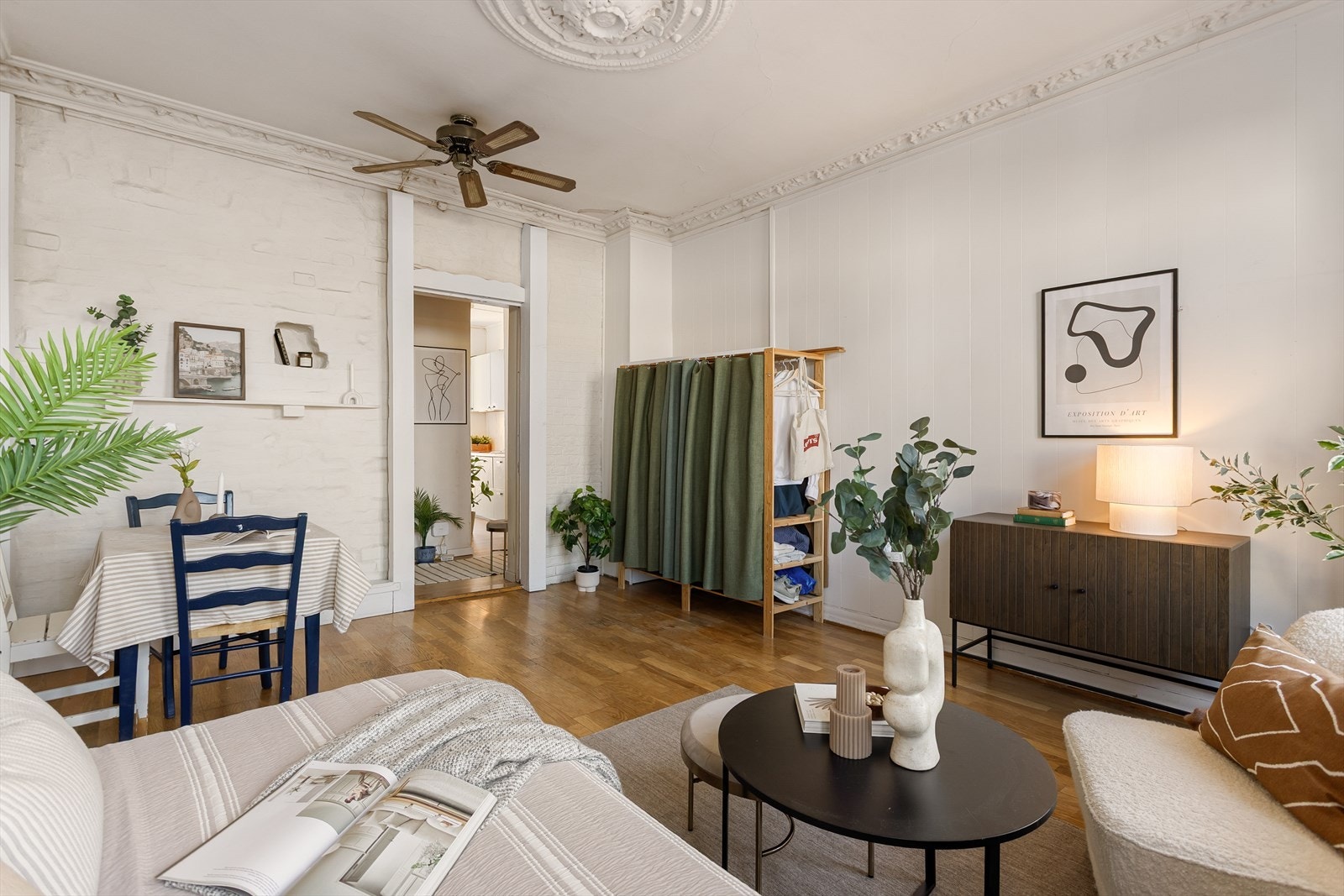 Pipeløp i hjørnet. Ny eier må sjekke om det er mulighet for tilkobling. Galleribilde