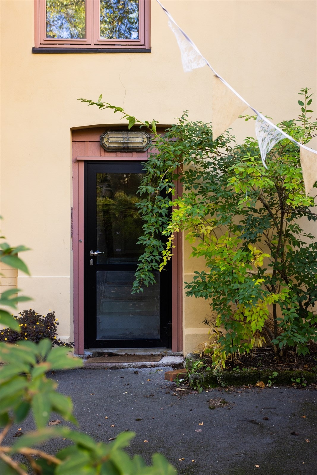 Inngangsparti. Galleribilde