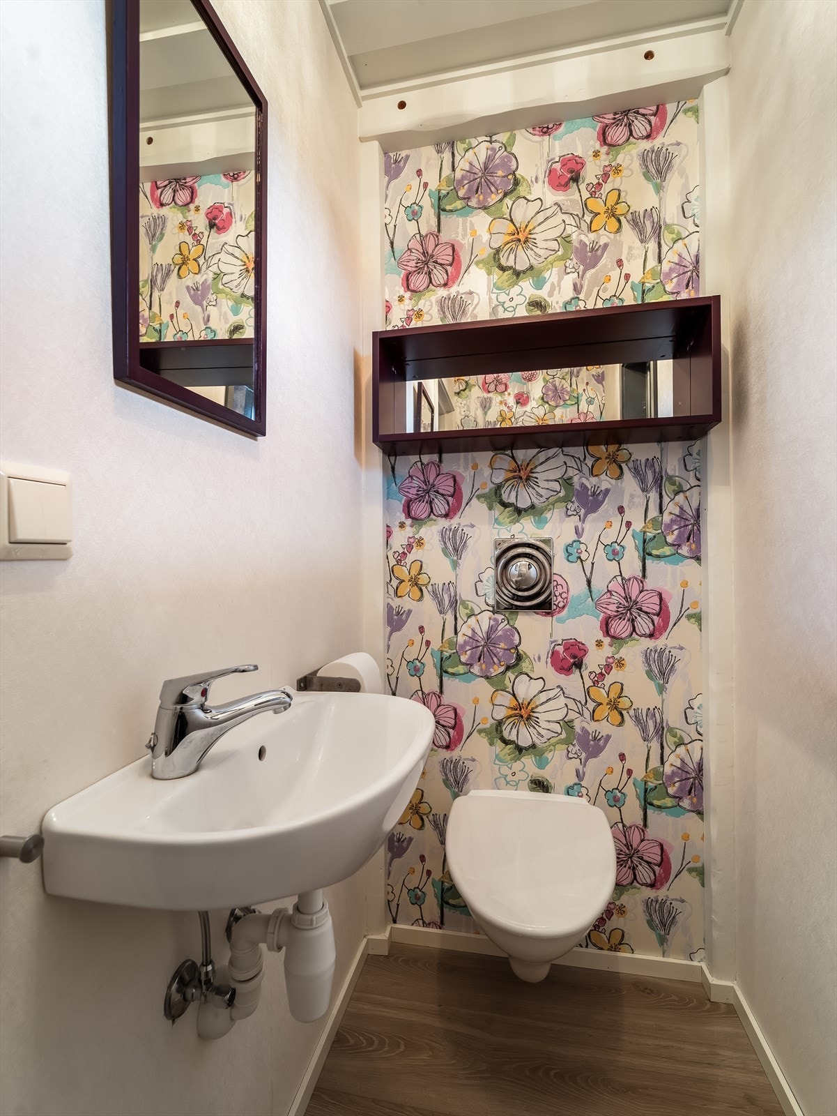 Praktisk toalettrom. Galleribilde