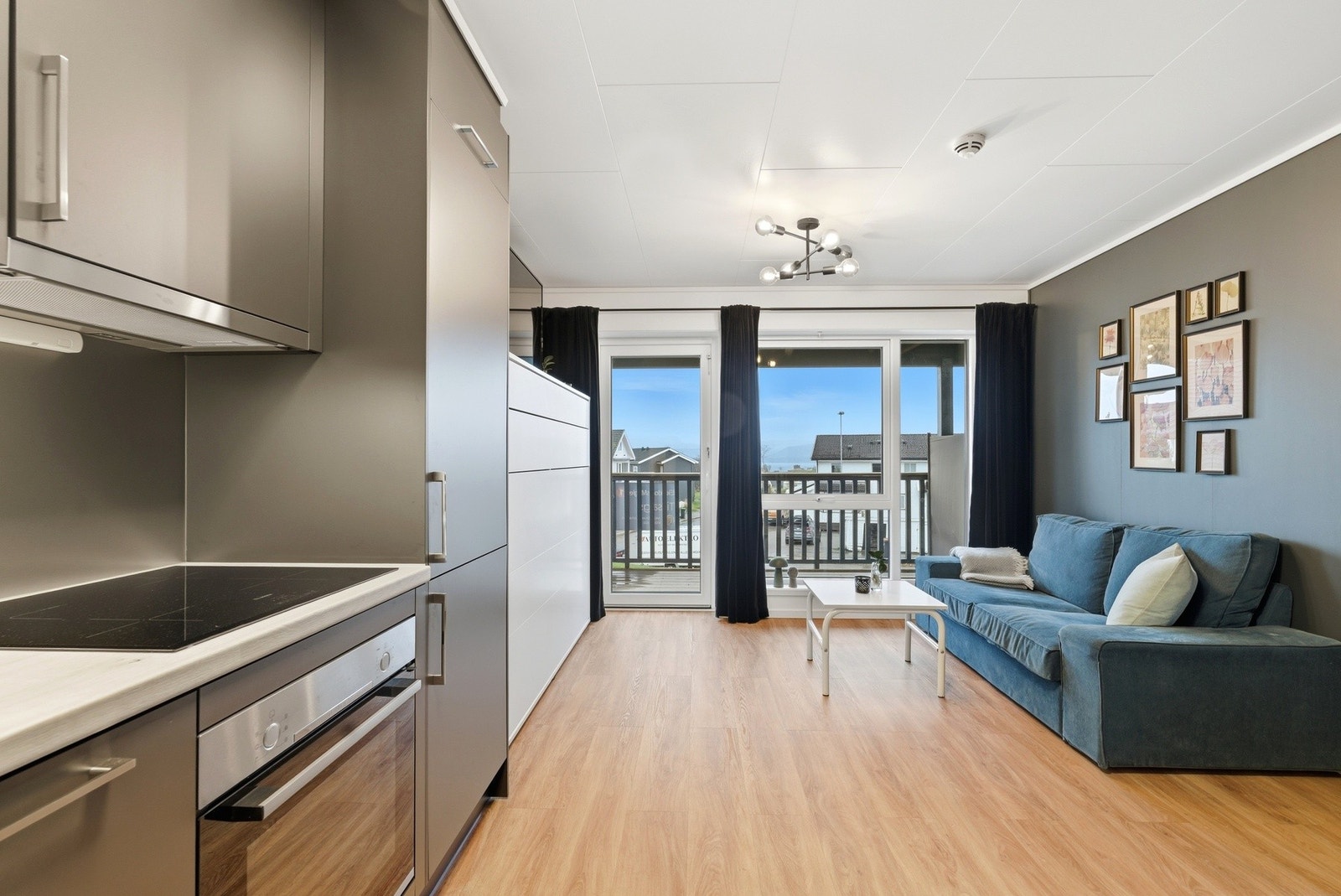 Leiligheten er bygd i 2021 og er godt velholdt av nåværende eier. Galleribilde