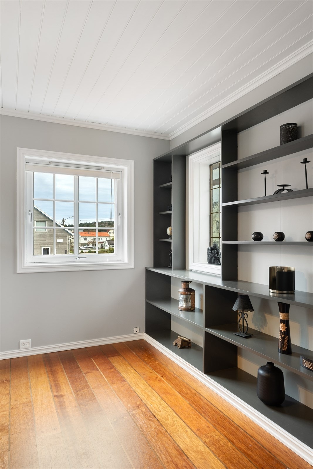 Plassbygd hylleløsning Galleribilde