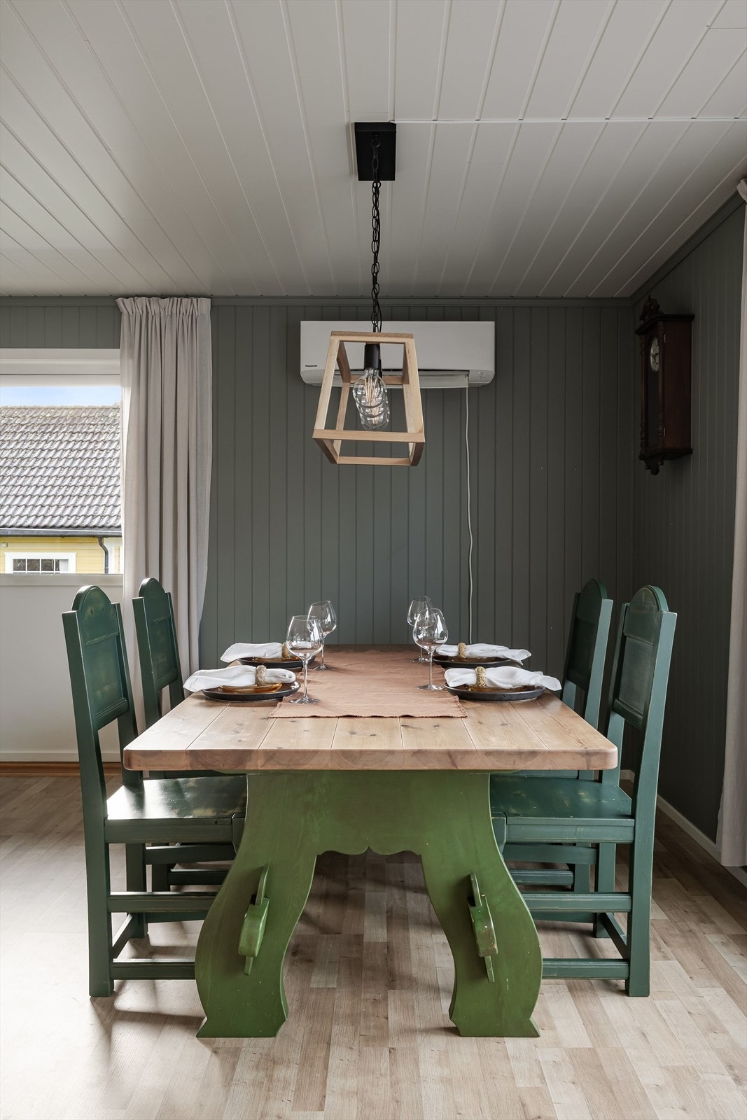 3467-3-1_151.jp Galleribilde