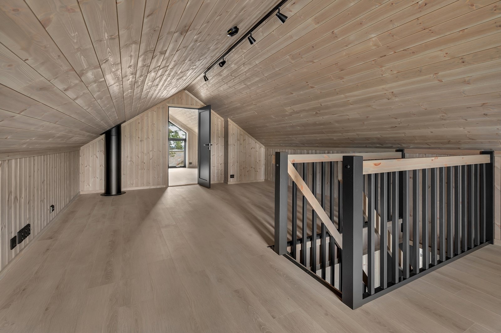 Loftsetasje Galleribilde