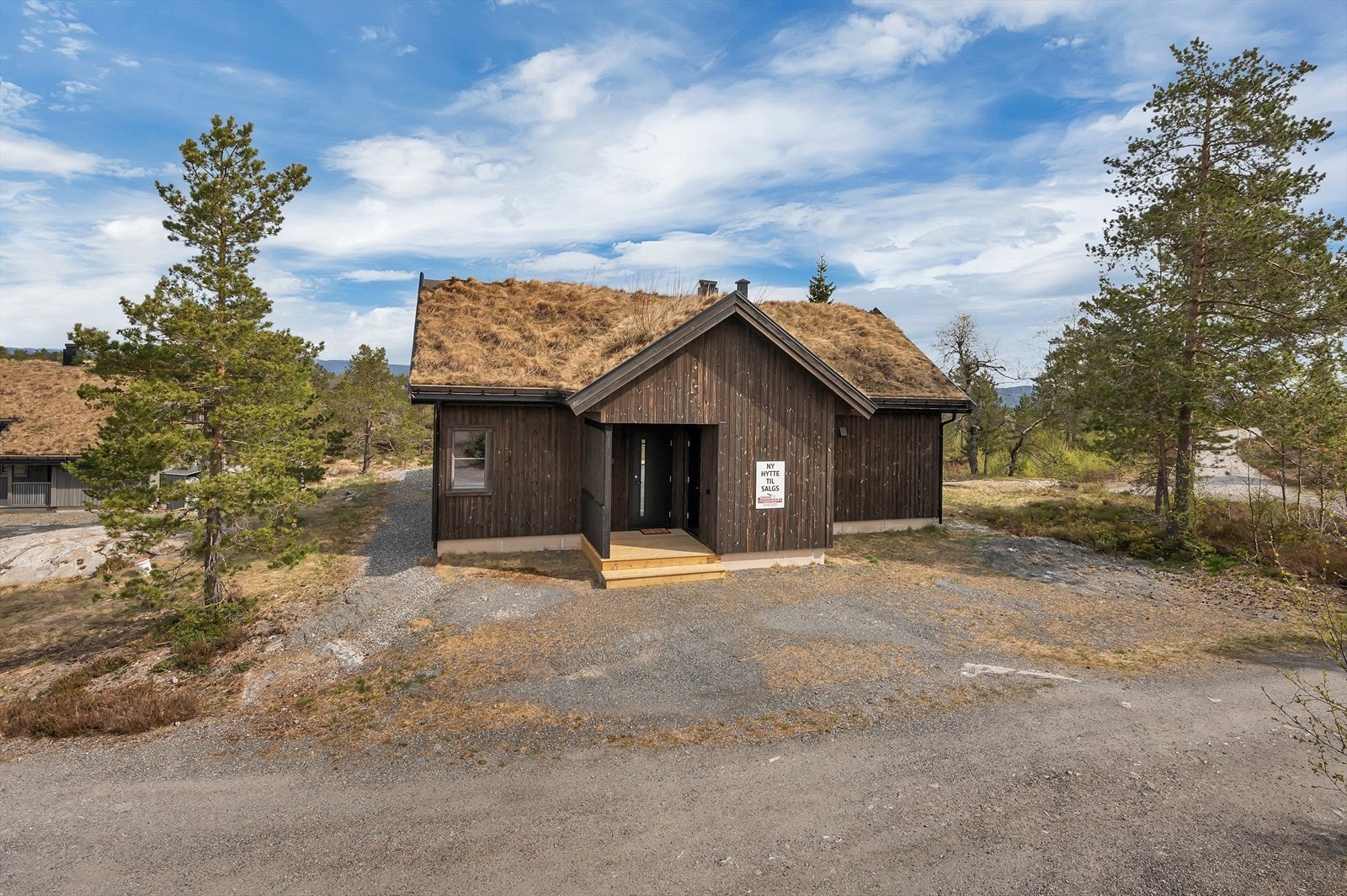 Innkjørsel til hytte Galleribilde