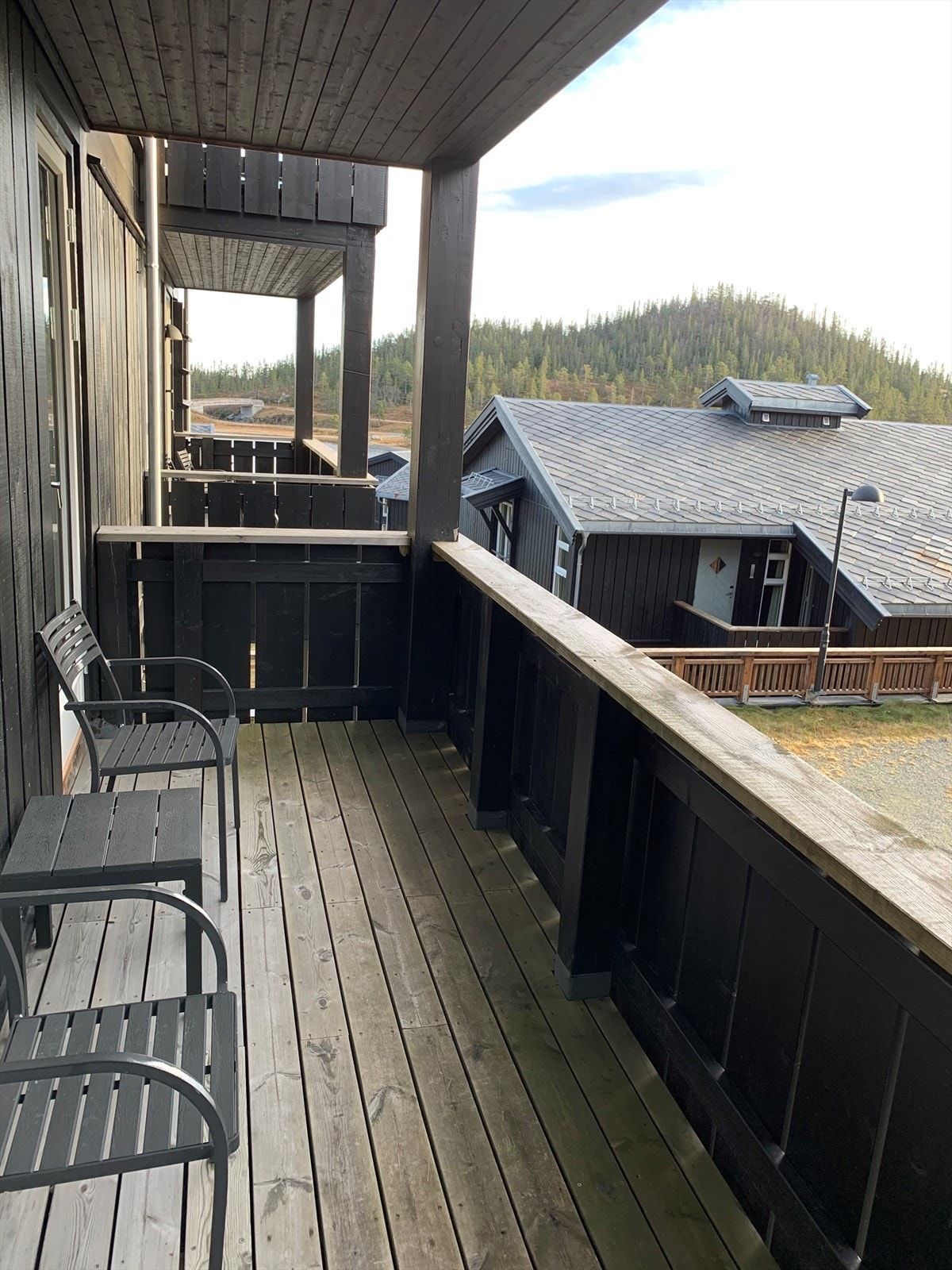 8 kvm. solrik, sydvendt balkong med fin utsikt Galleribilde