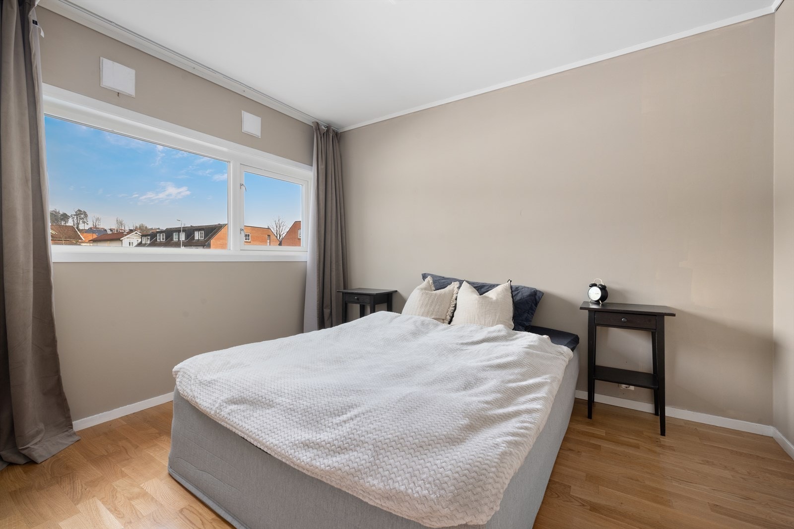 Innbydende hovedsoverom Galleribilde