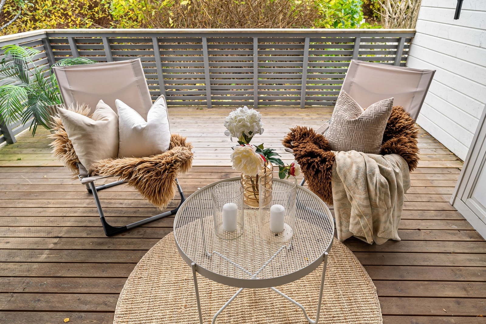 Terrassen er på 19,4 kvm. Galleribilde