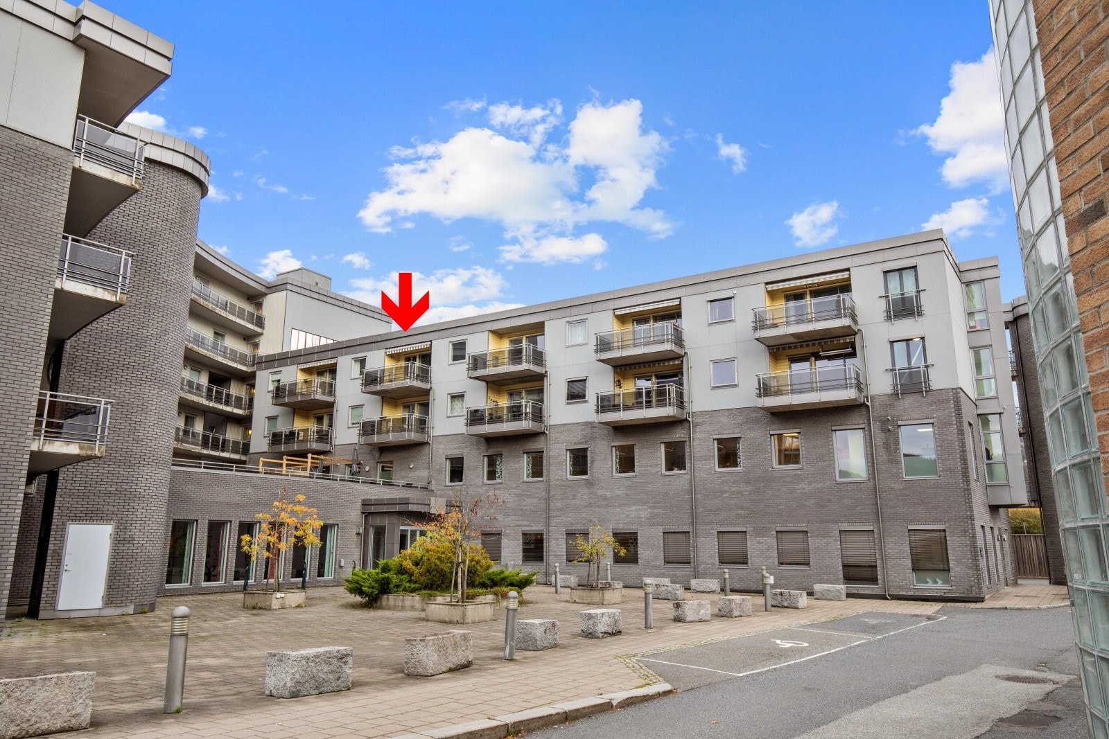 Dialog Eiendomsmegling har gleden av å presentere Arbeidergata 34 v/ Ola Laug Bretvik. Galleribilde