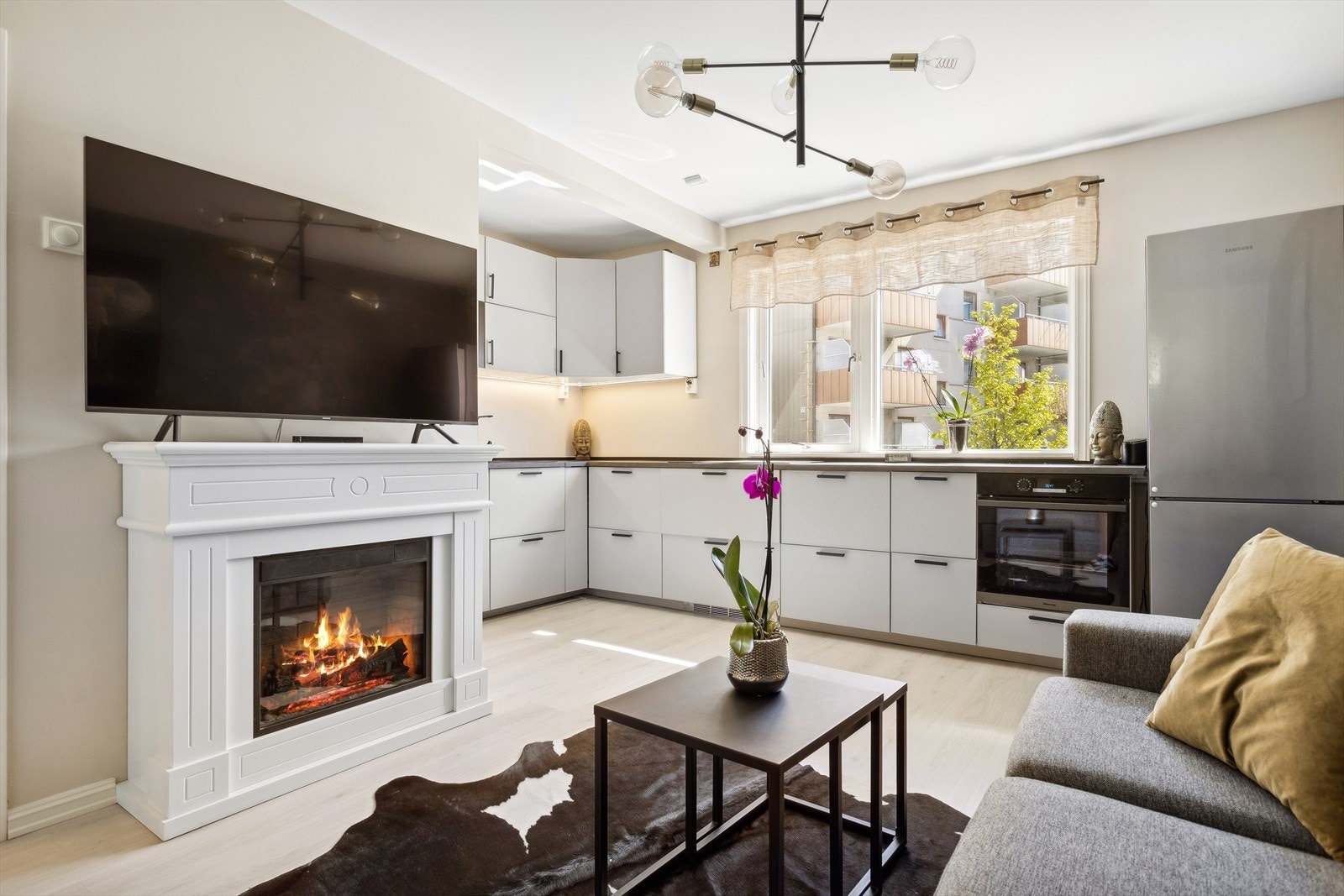 Her kan en samle familien og gode venner i hyggelige lag til en koselig TV-kveld. Galleribilde