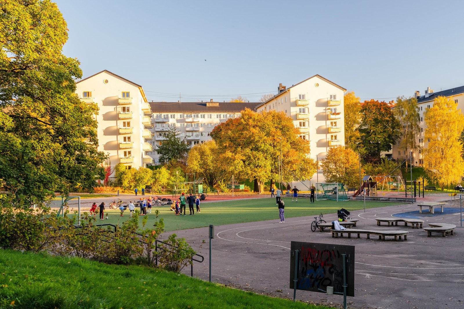 Fasade sett fra Iladalen park. Galleribilde
