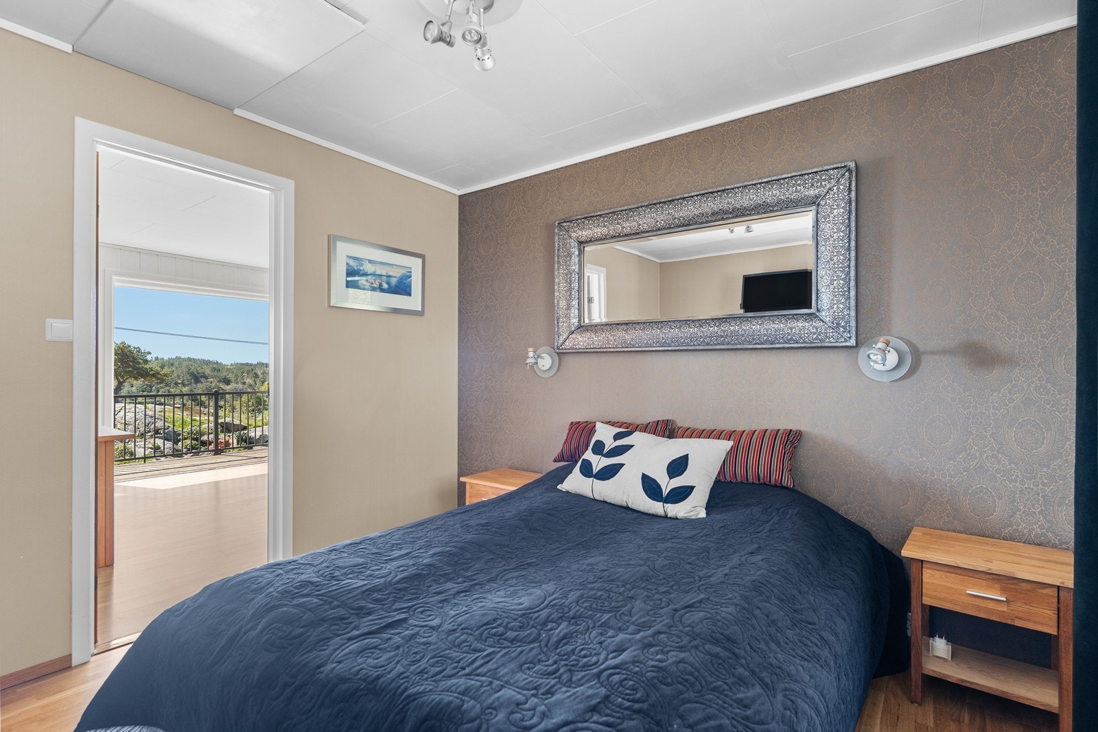 Soverom hovedetasje Galleribilde