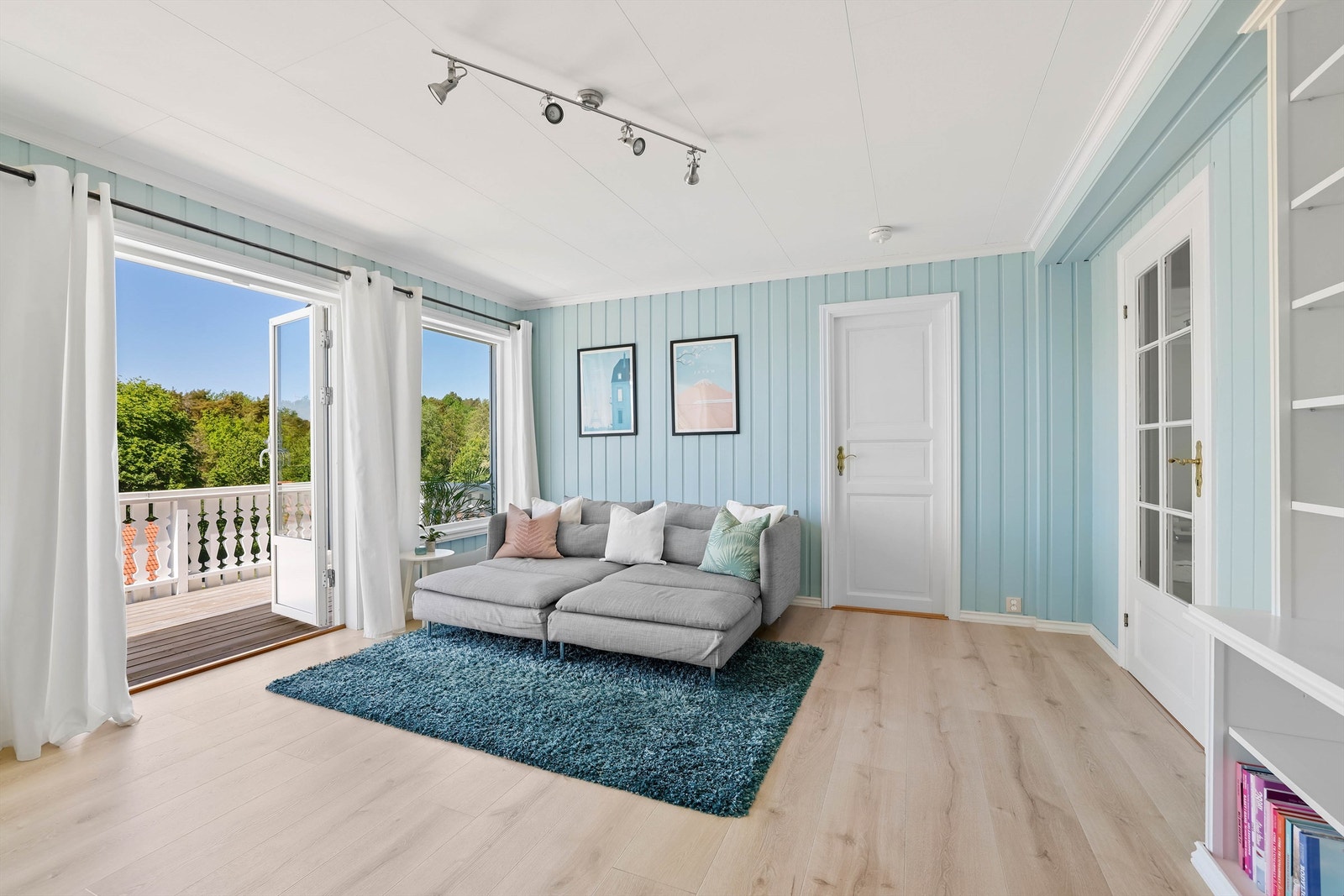 Omfattende oppussing av alle overflater ble utført også i andre etasje i 2018. Galleribilde