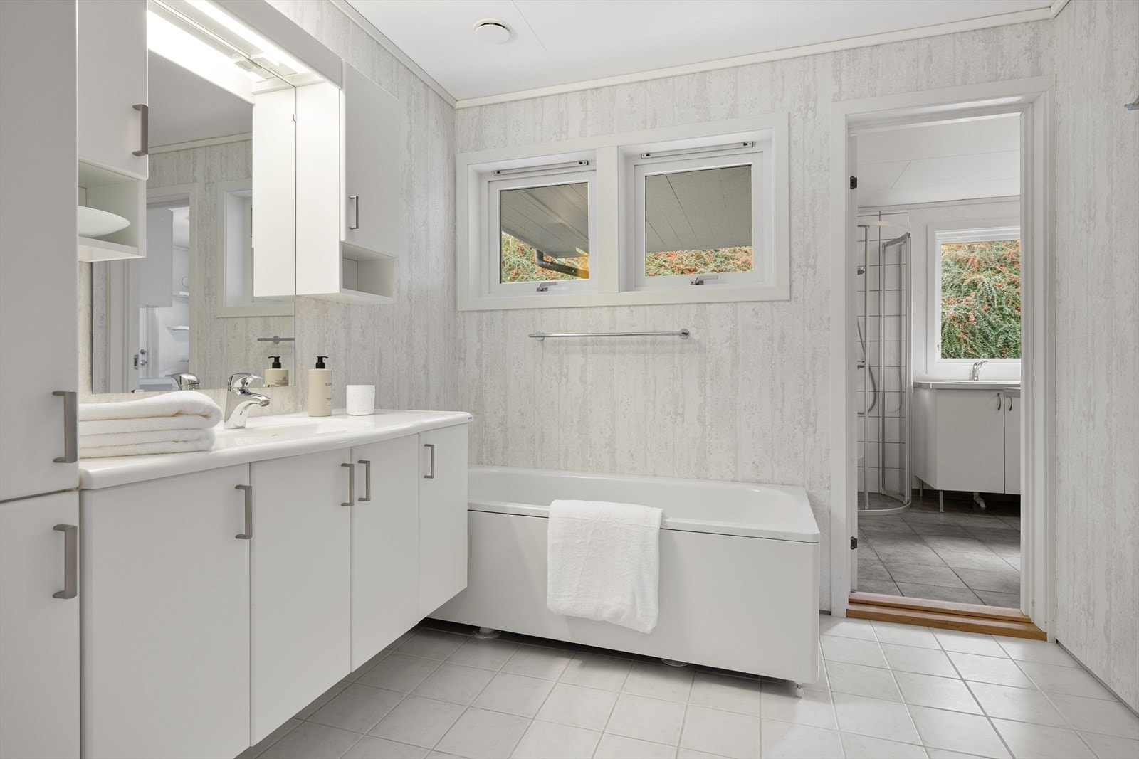 - Direkte adkomst til vaskerom med dusj som ble bygget ut i 2007 - Galleribilde