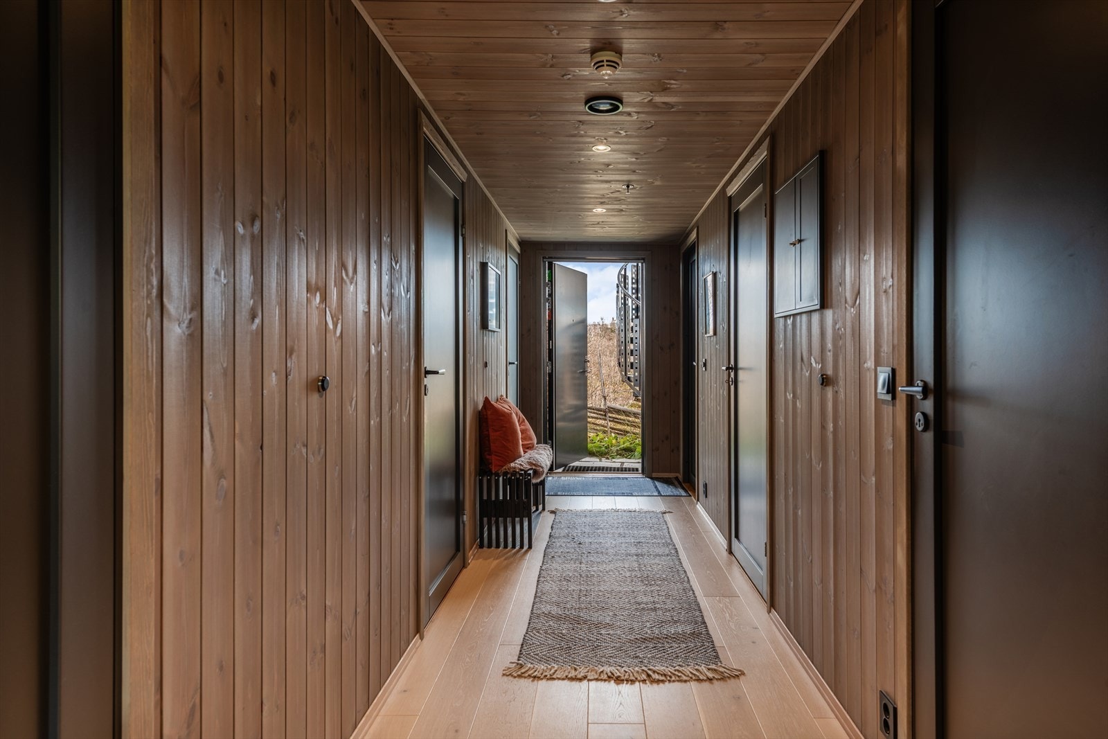 Gang og inngangsparti Galleribilde