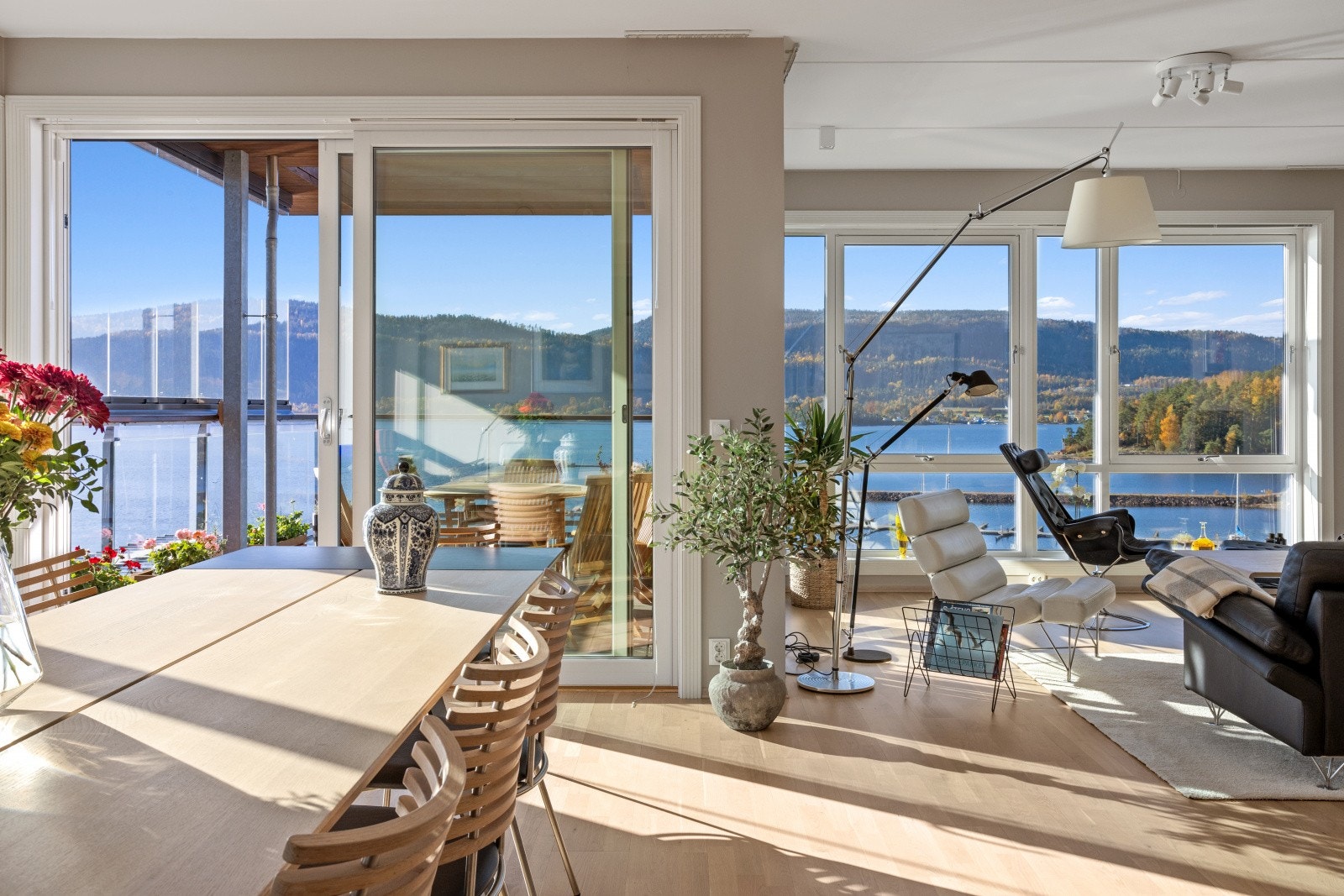 Koselig spiseplass - Her nytes gode måltider! Galleribilde