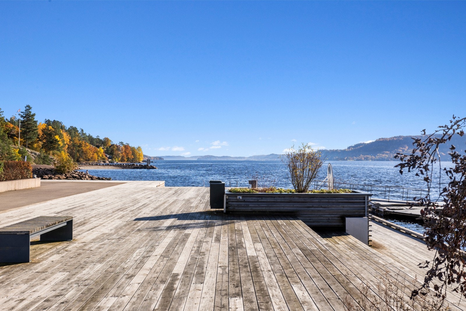 Bilfrie internveier, flott arkitektur, moderne stil og maritime omgivelser. Galleribilde