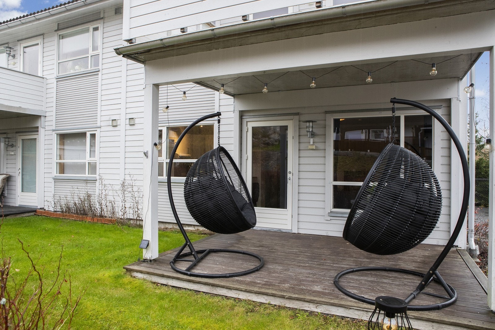 Fin 2- roms leilighet med trappefri adkomst og vestvendt markterrasse Galleribilde